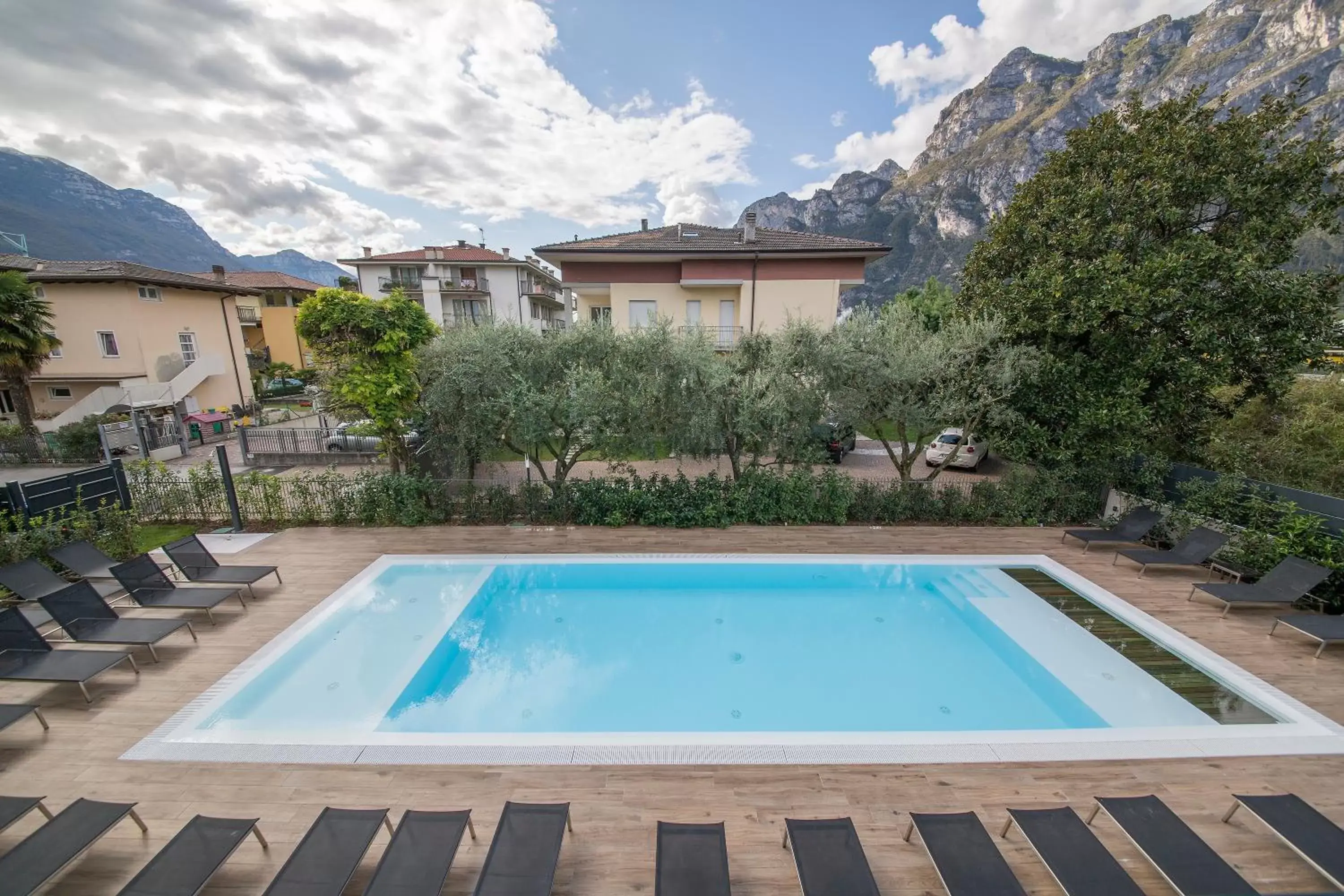 Swimming pool, Property Building in Riva Lake Lodge