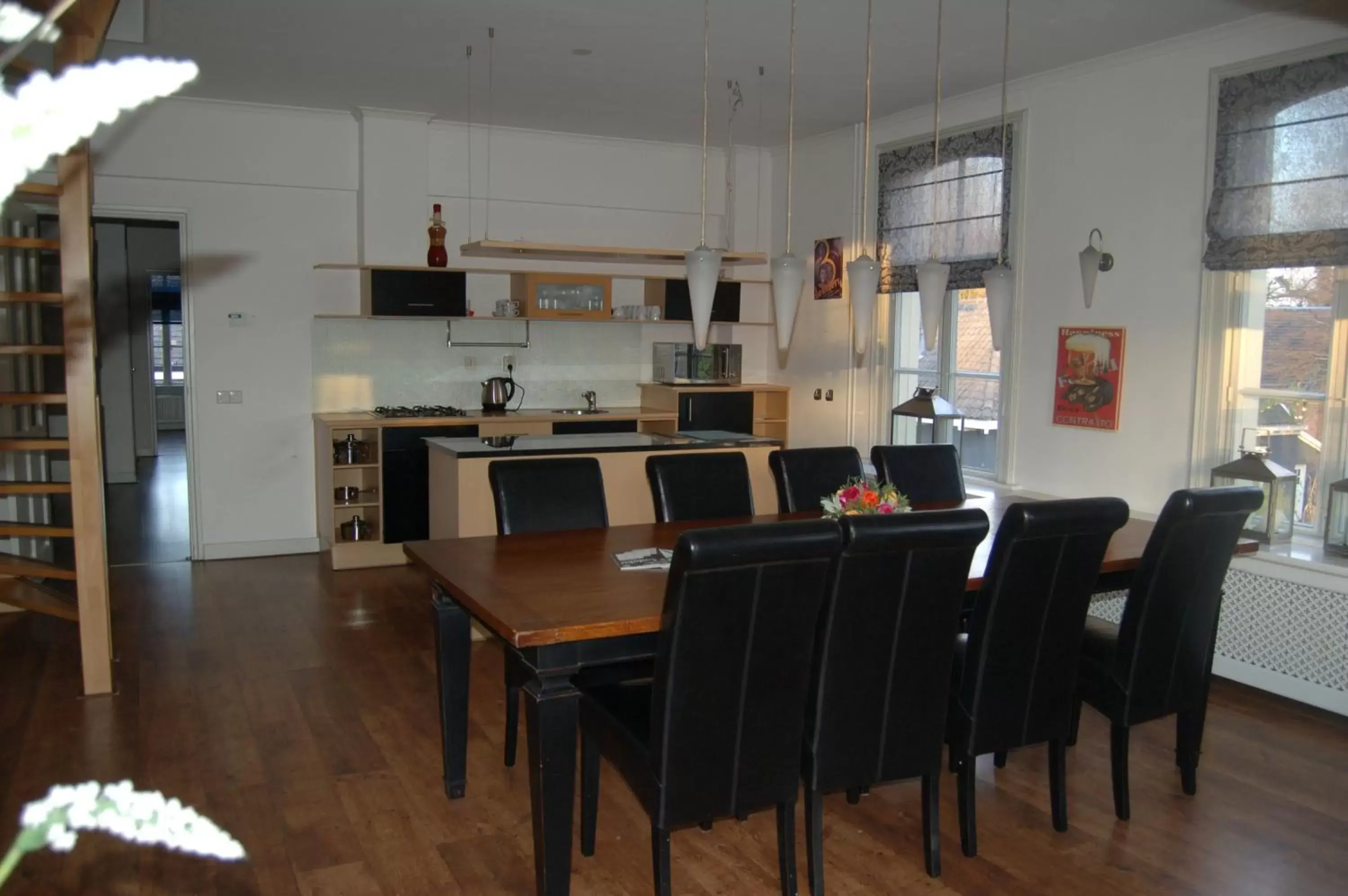 Living room, Dining Area in Hampshire Hotel - Avenarius