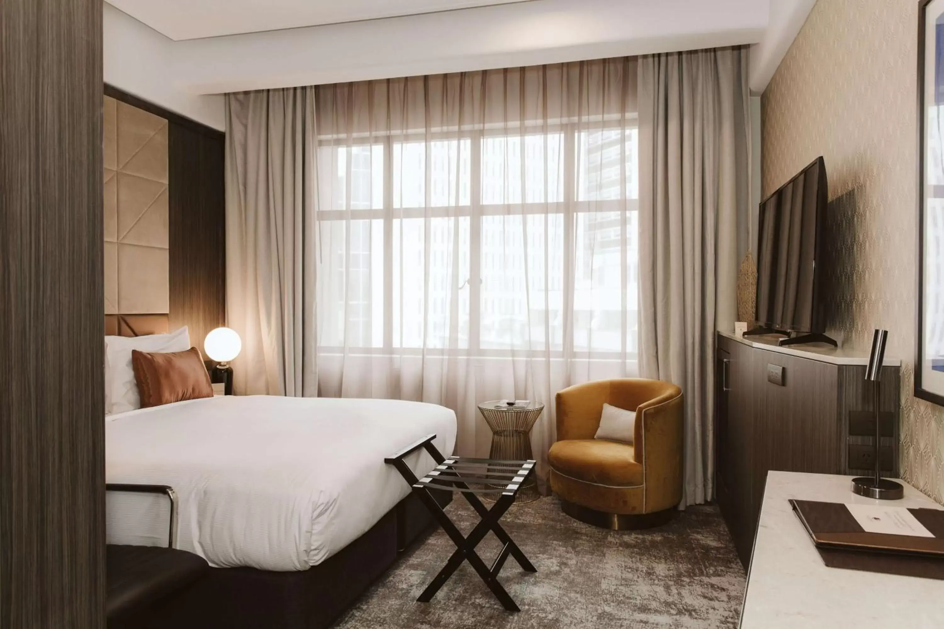 Bedroom, Bed in Doubletree By Hilton Wellington
