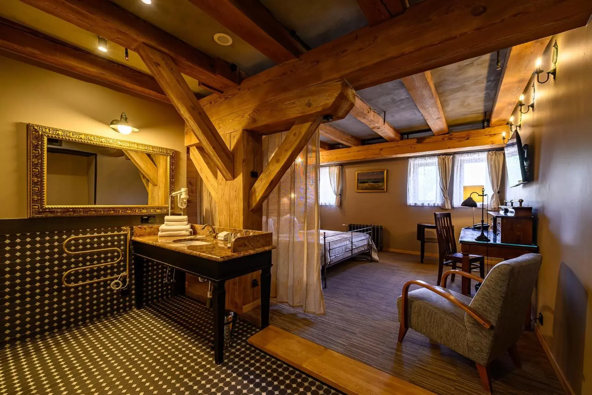 Bed, Restaurant/Places to Eat in Promenade Hotel Liepaja