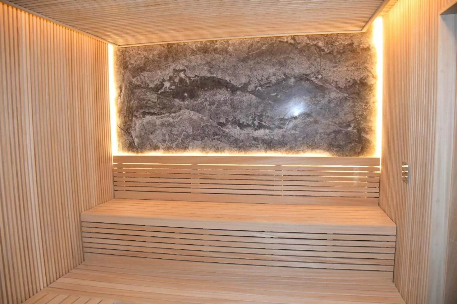 Sauna in Dosso Dossi Hotels & SPA Golden Horn