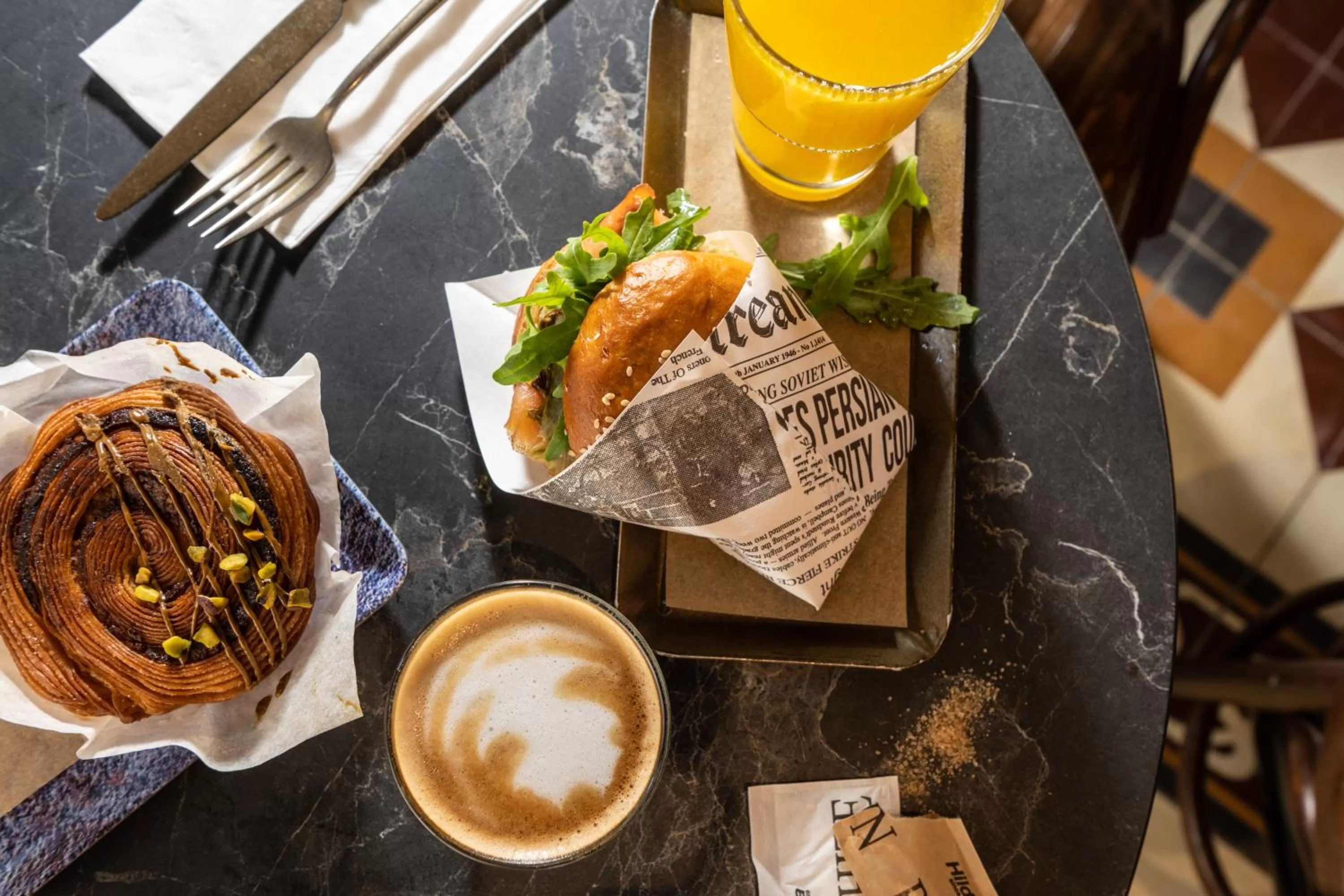 Food and drinks in Assemblage Boutique