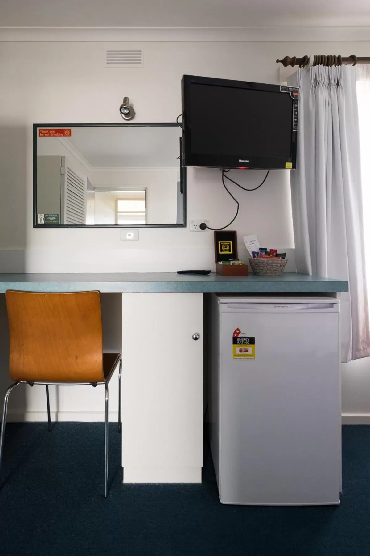 TV and multimedia in Central Motel Port Fairy