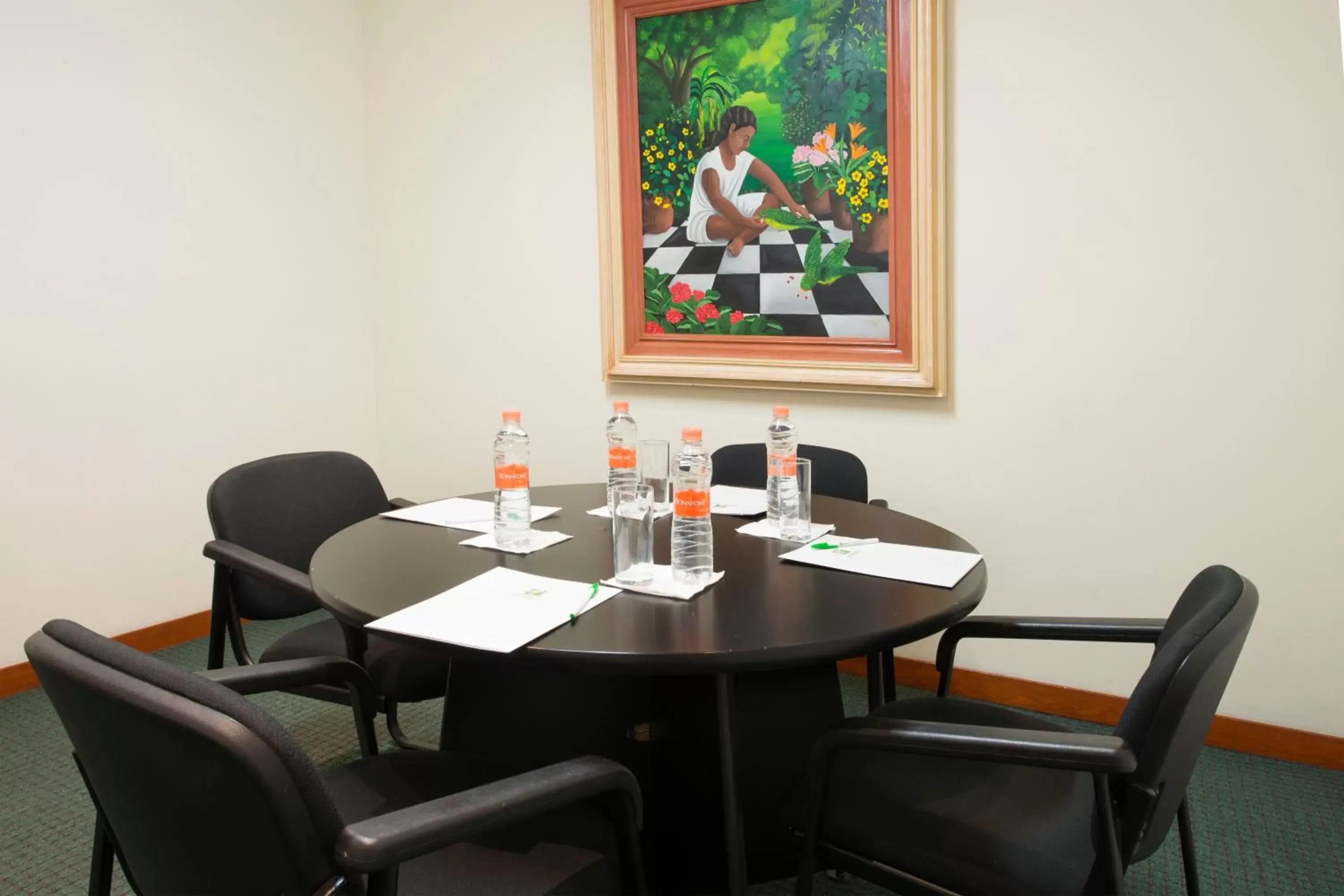 Meeting/conference room in Holiday Inn Merida, an IHG Hotel