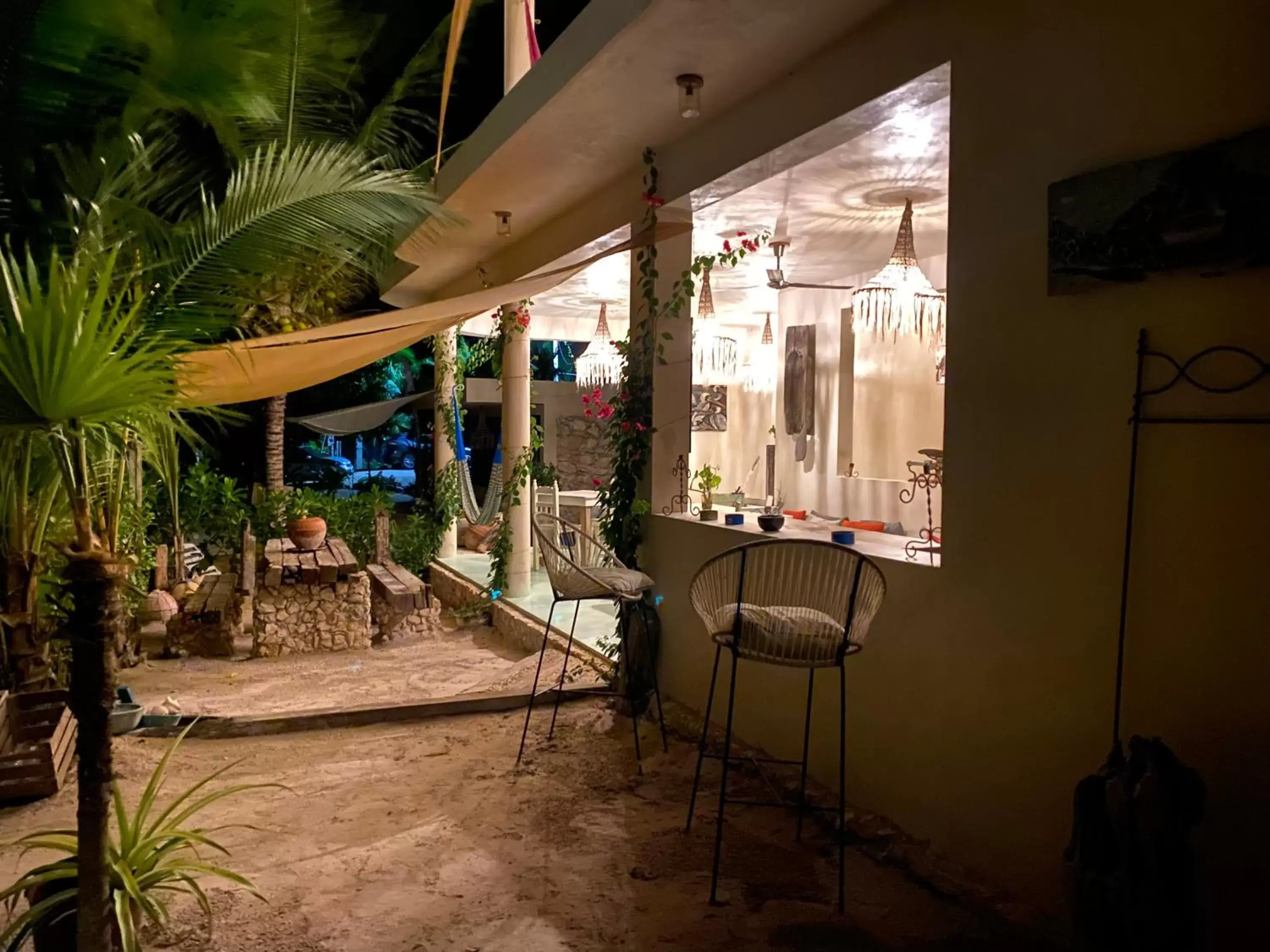 Night in Casa Mia El Cuyo Eco Beach Boutique Hotel