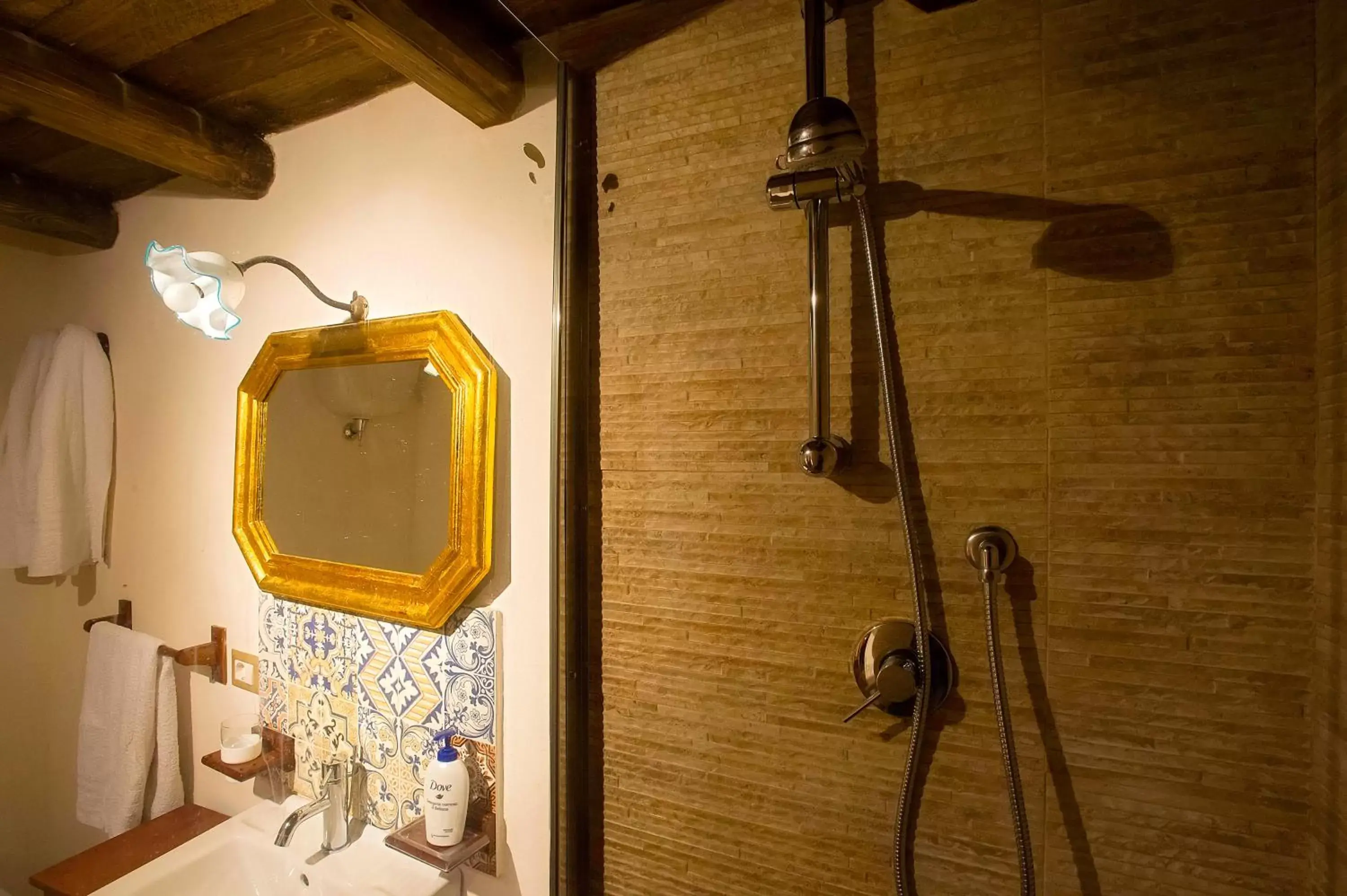 Shower, Bathroom in Meliaresort Dimore Storiche