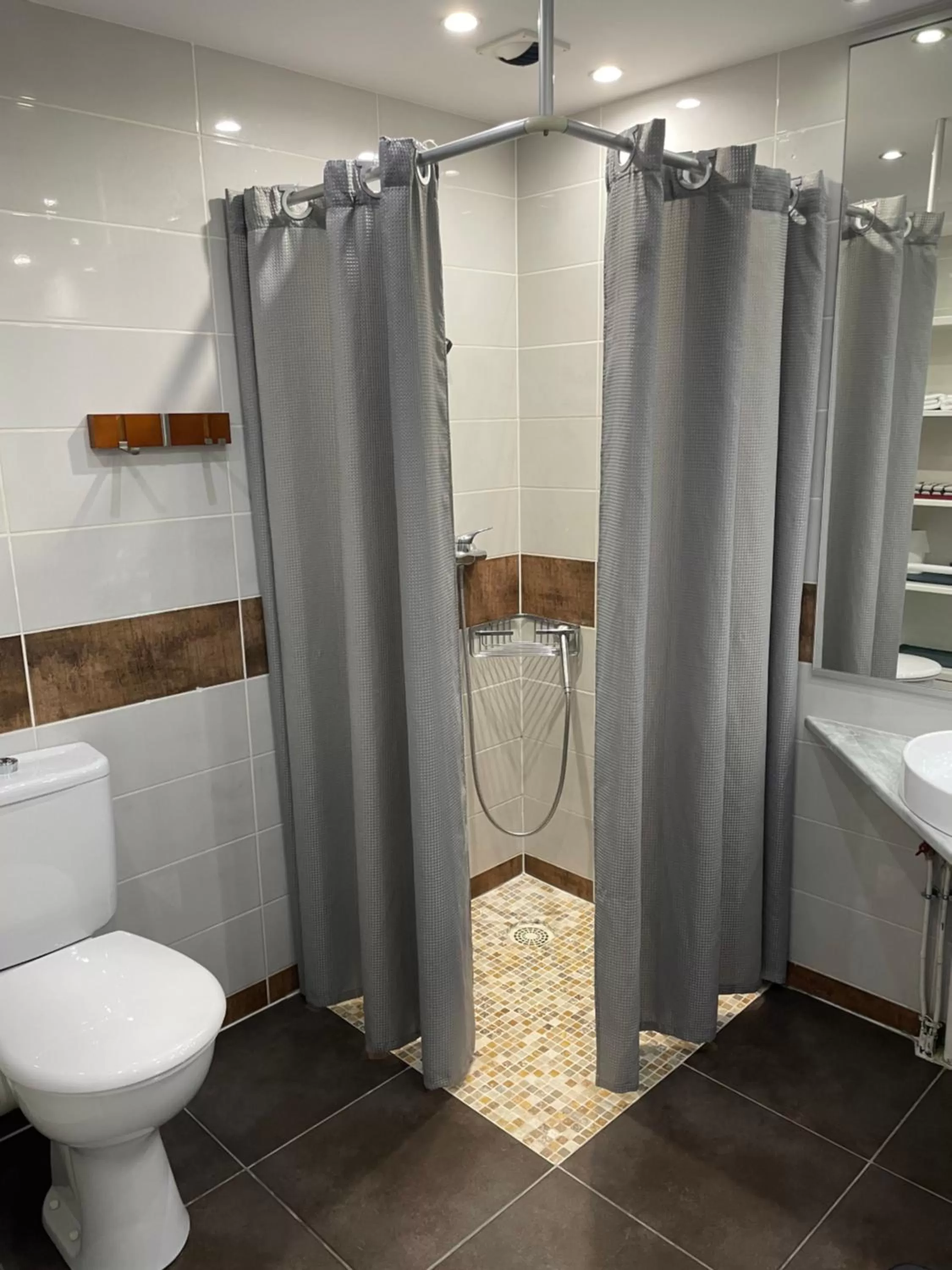 Bathroom in L'Abribis