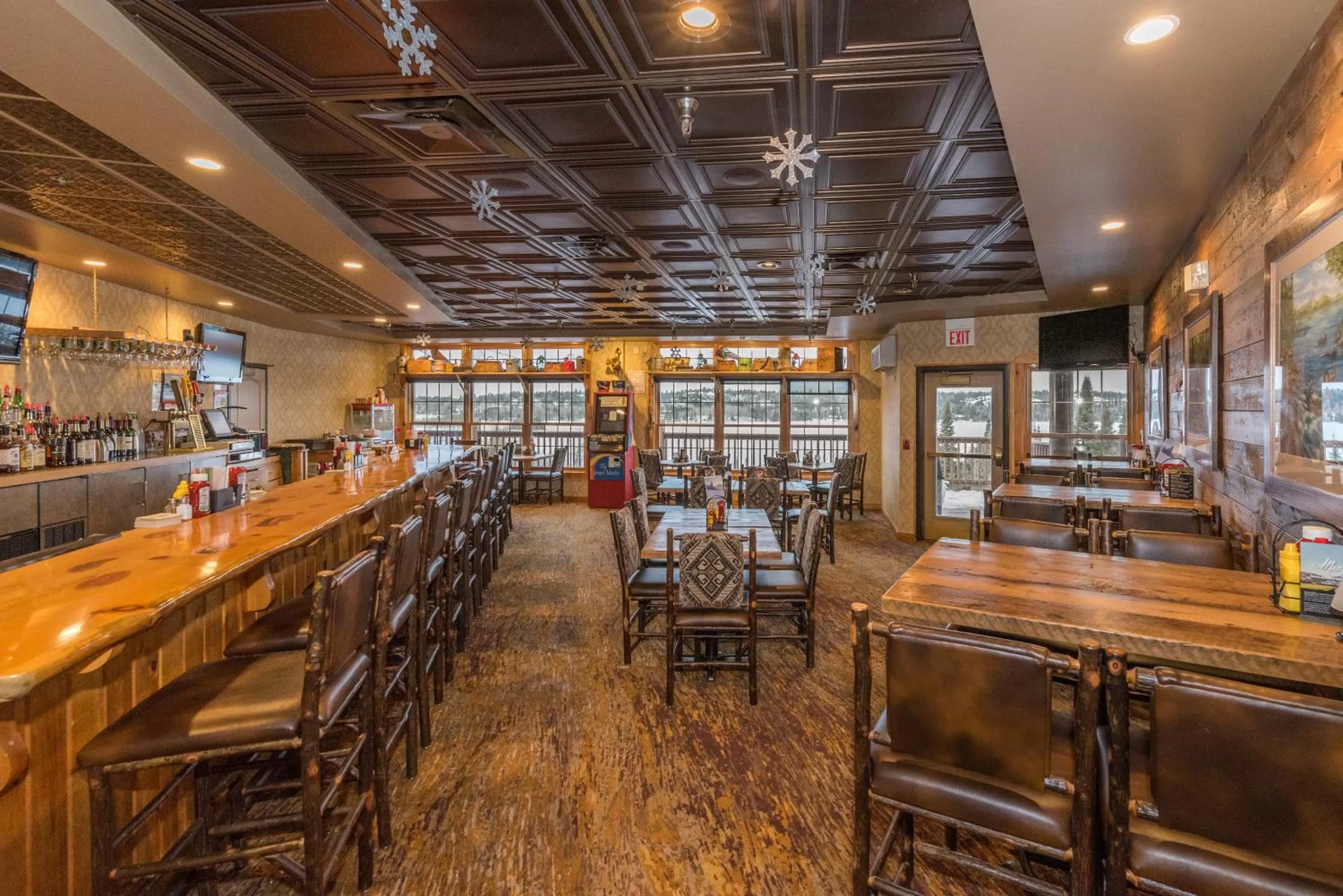 Lounge or bar in Grand Ely Lodge