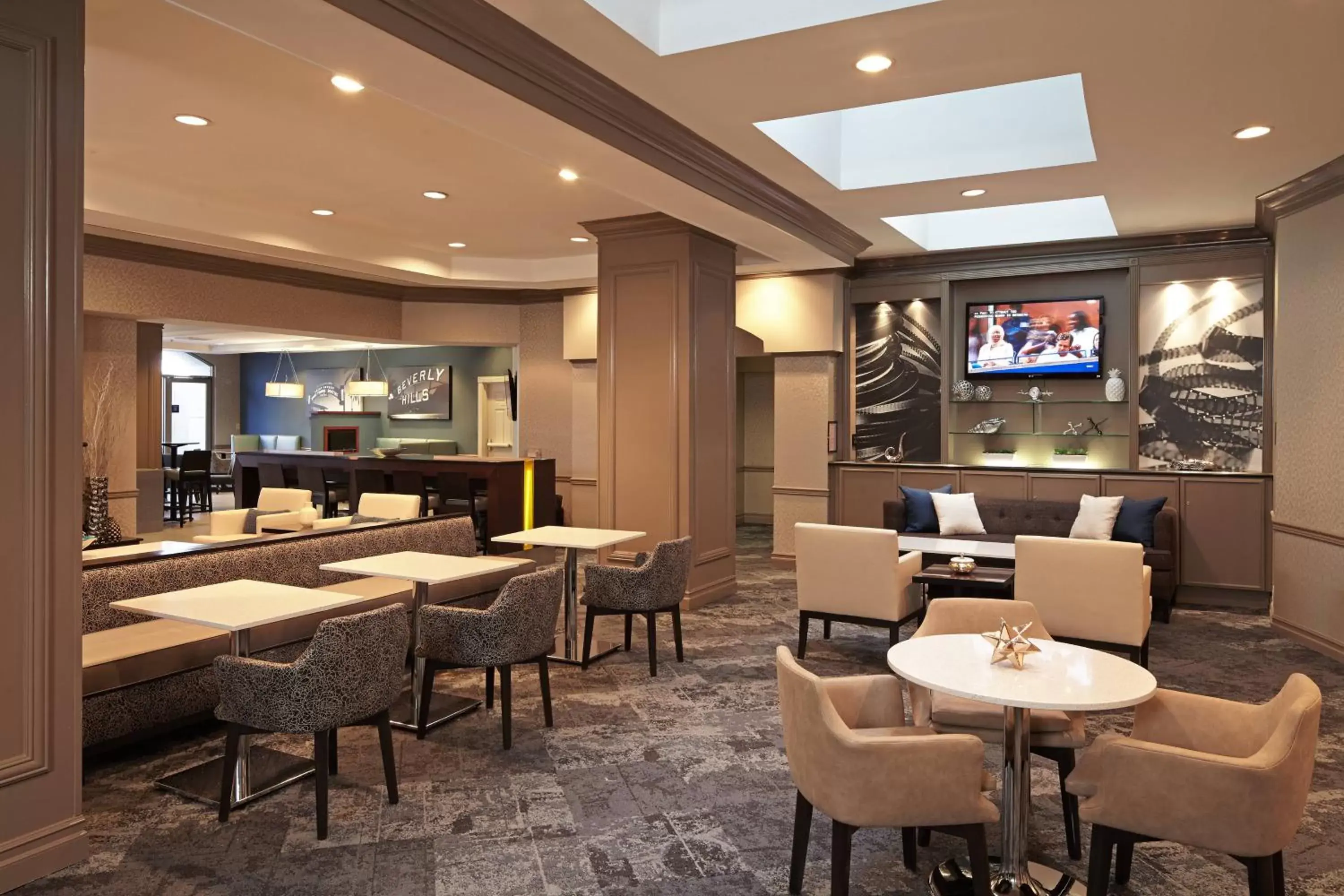 Lobby or reception, Restaurant/Places to Eat in Residence Inn by Marriott Beverly Hills