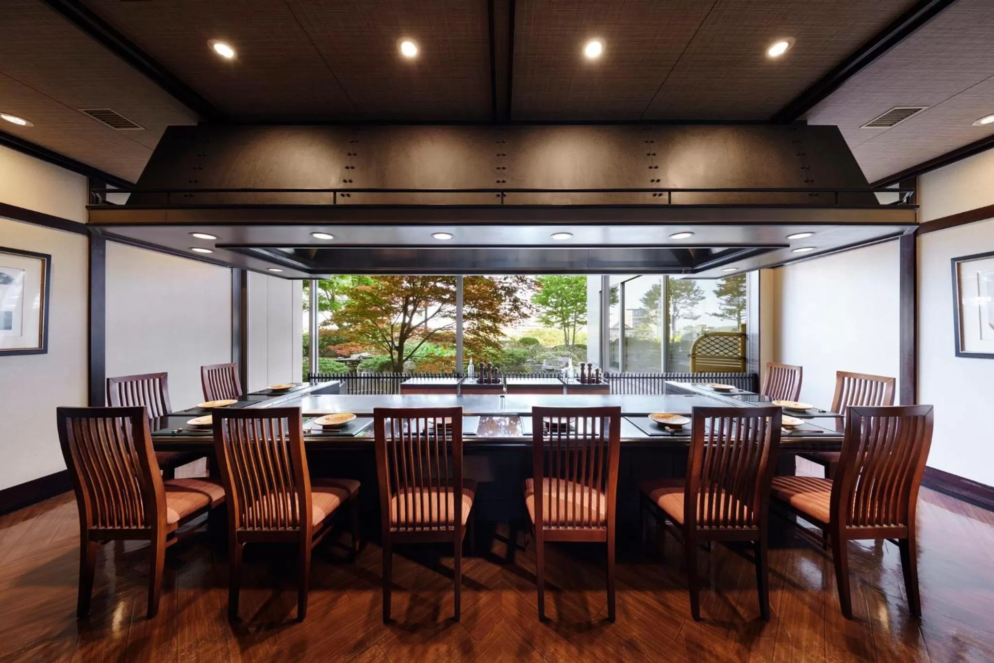Restaurant/places to eat in ANA Crowne Plaza Toyama by IHG