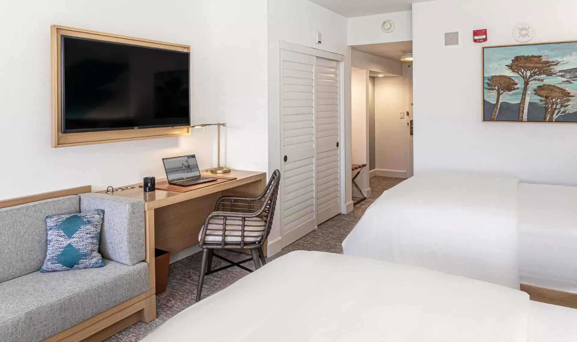 Queen Room with Two Queen Beds - Disability Access in Portola Hotel & Spa Queen Room with Two Queen Beds - Disability Access in Portola Hotel & Spa