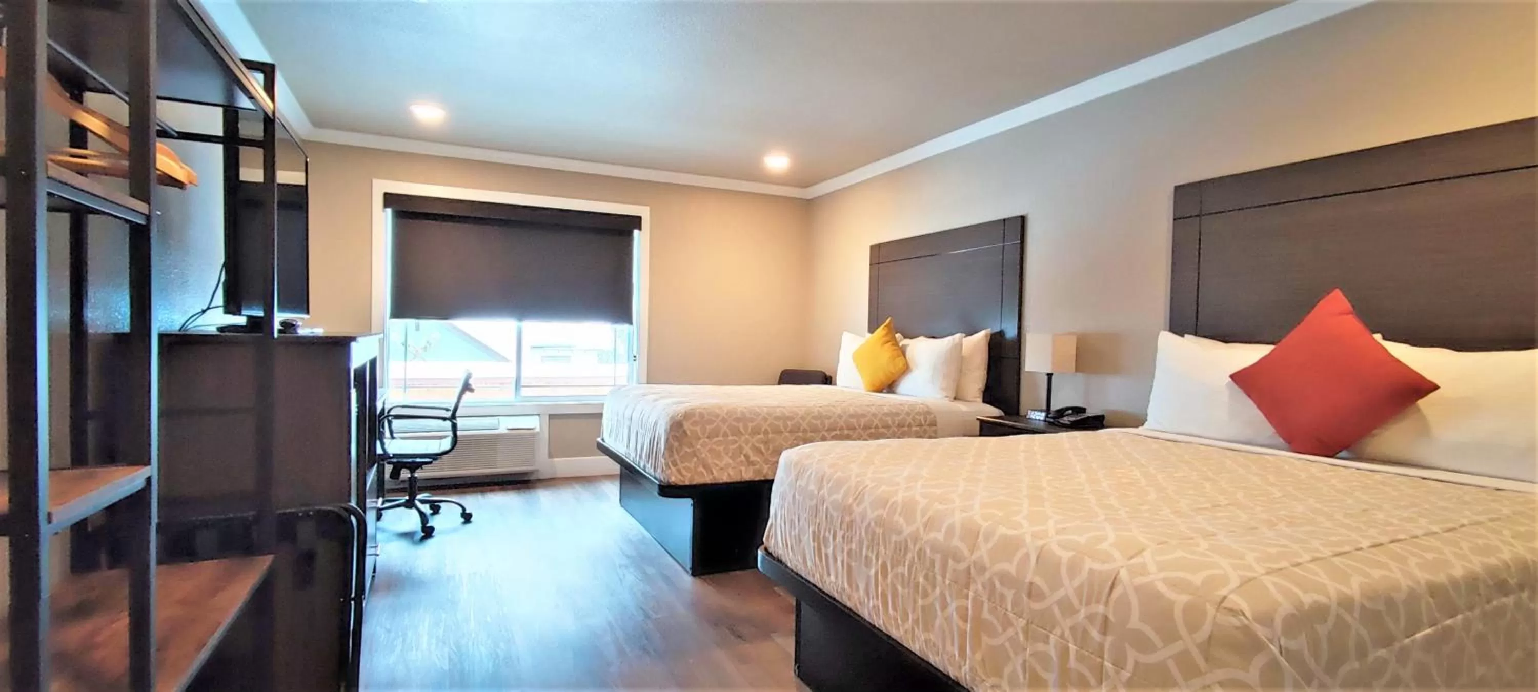 Bed in The Elet Hotel