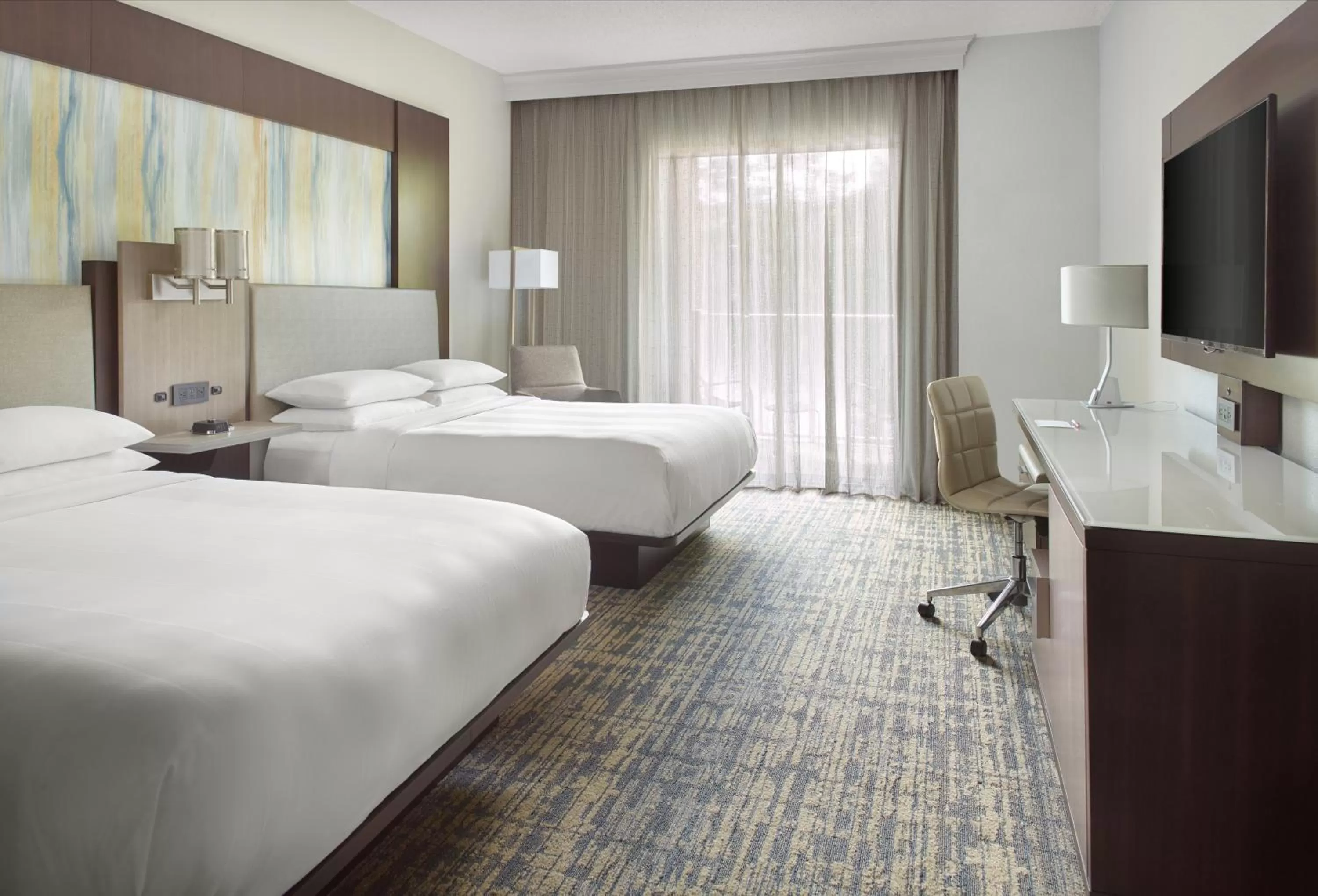 TV and multimedia, Bed in Atlanta Evergreen Lakeside Resort