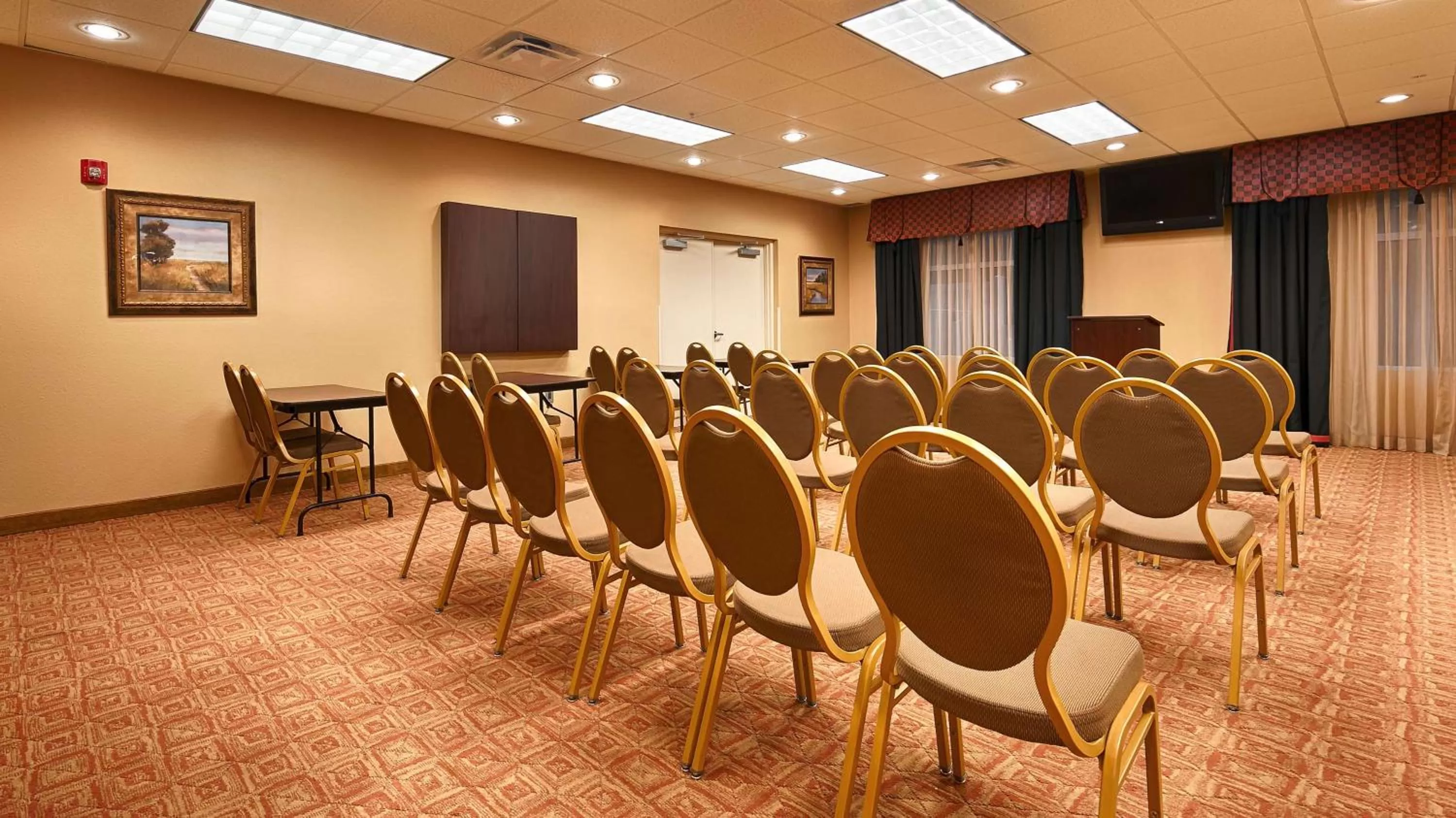 Meeting/conference room in Best Western Plus Cecil Field Inn & Suites