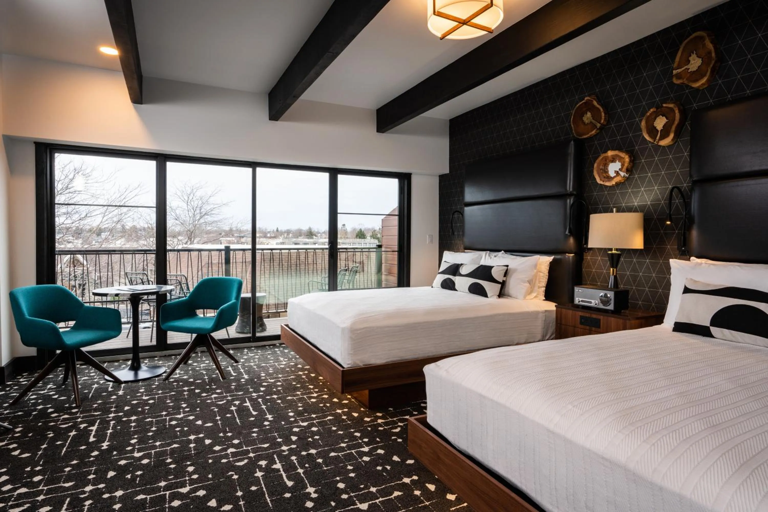 Photo of the whole room, Bed in The Earl in Charlevoix