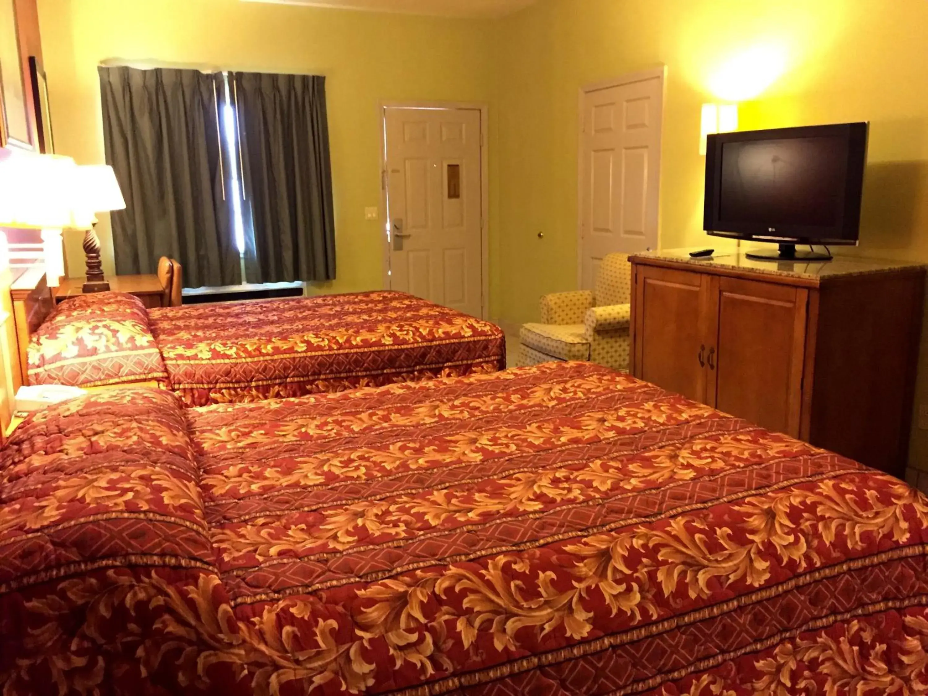 Bedroom, Bed in Boca Chica Inn and Suites