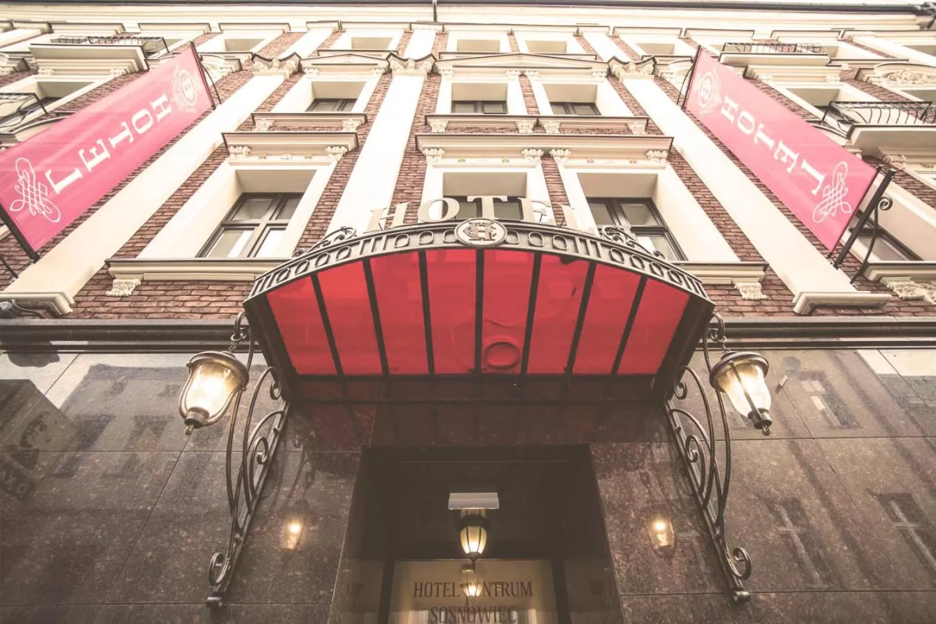 Property building in Hotel Centrum Sosnowiec