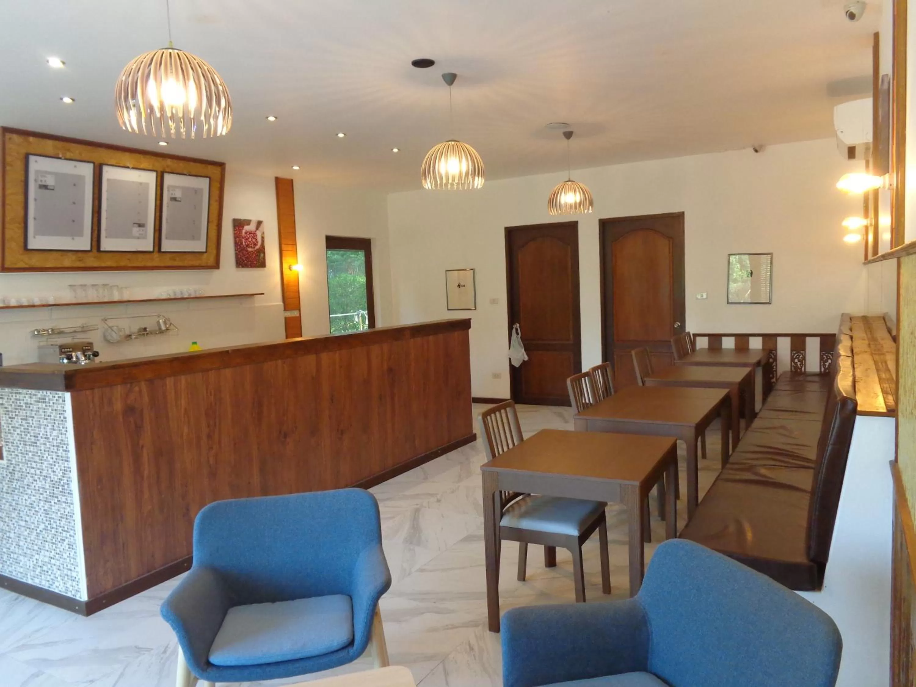 Restaurant/places to eat in The Hillside Pranburi Resort