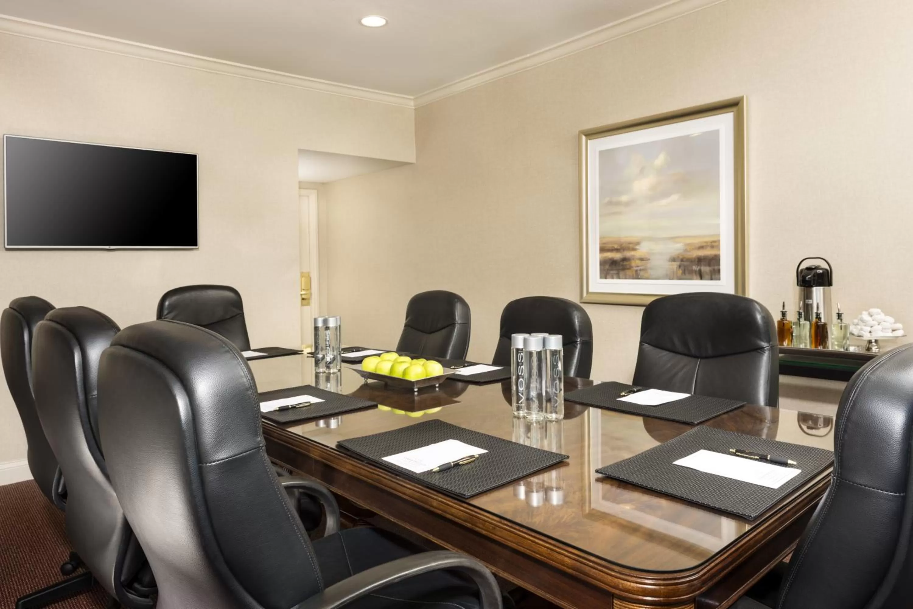 Meeting/conference room in Ayres Hotel Costa Mesa Newport Beach