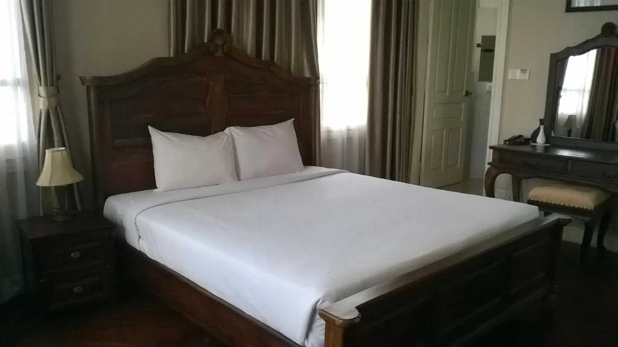 Bed in Dalat Cadasa Resort