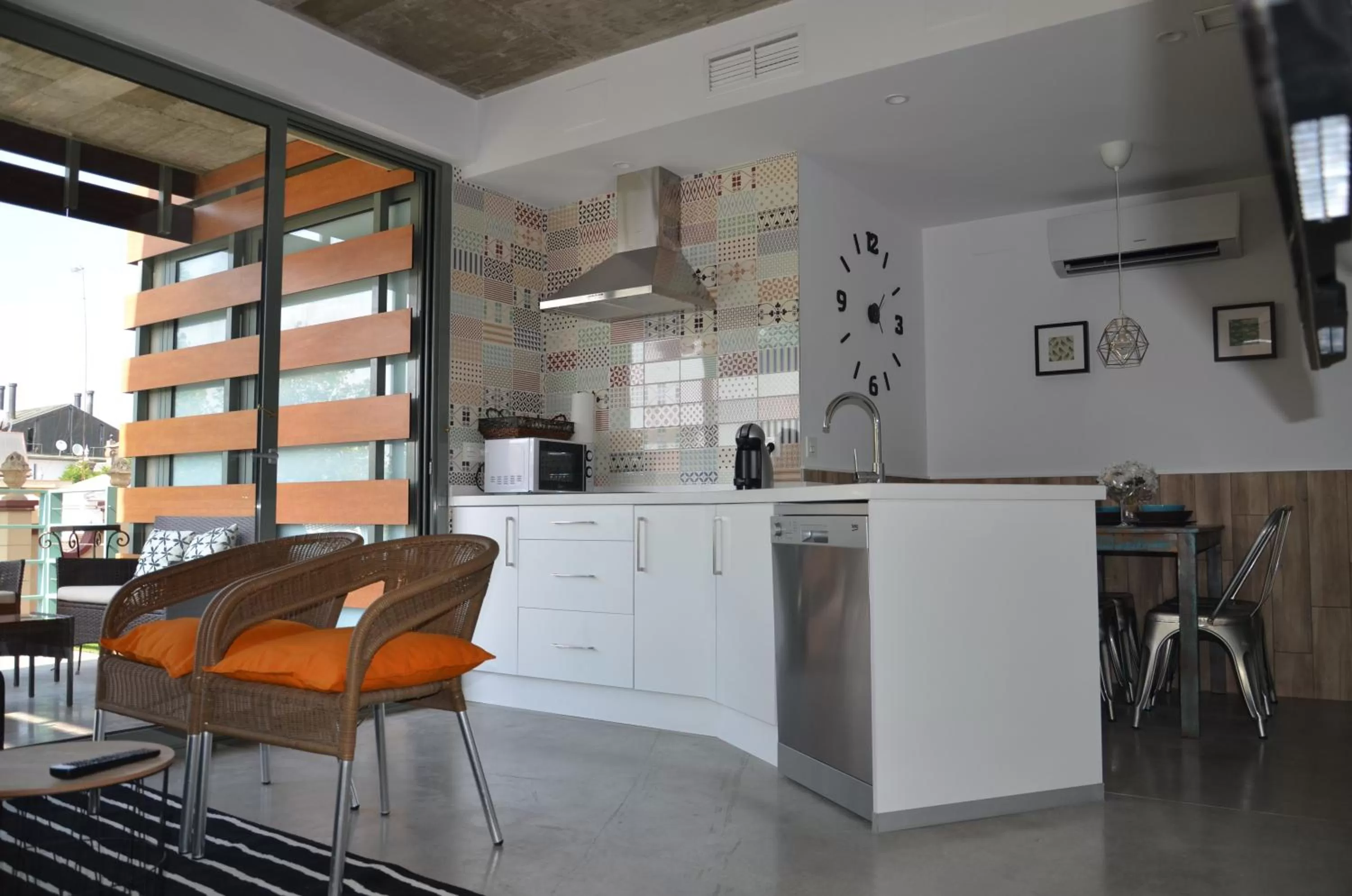 Kitchen or kitchenette in Urban House Siurot 33