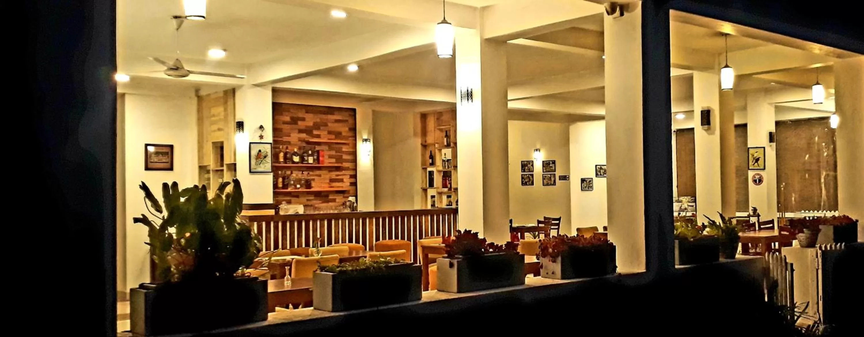 Restaurant/places to eat in Kandy Rivers Edge Nature Resort