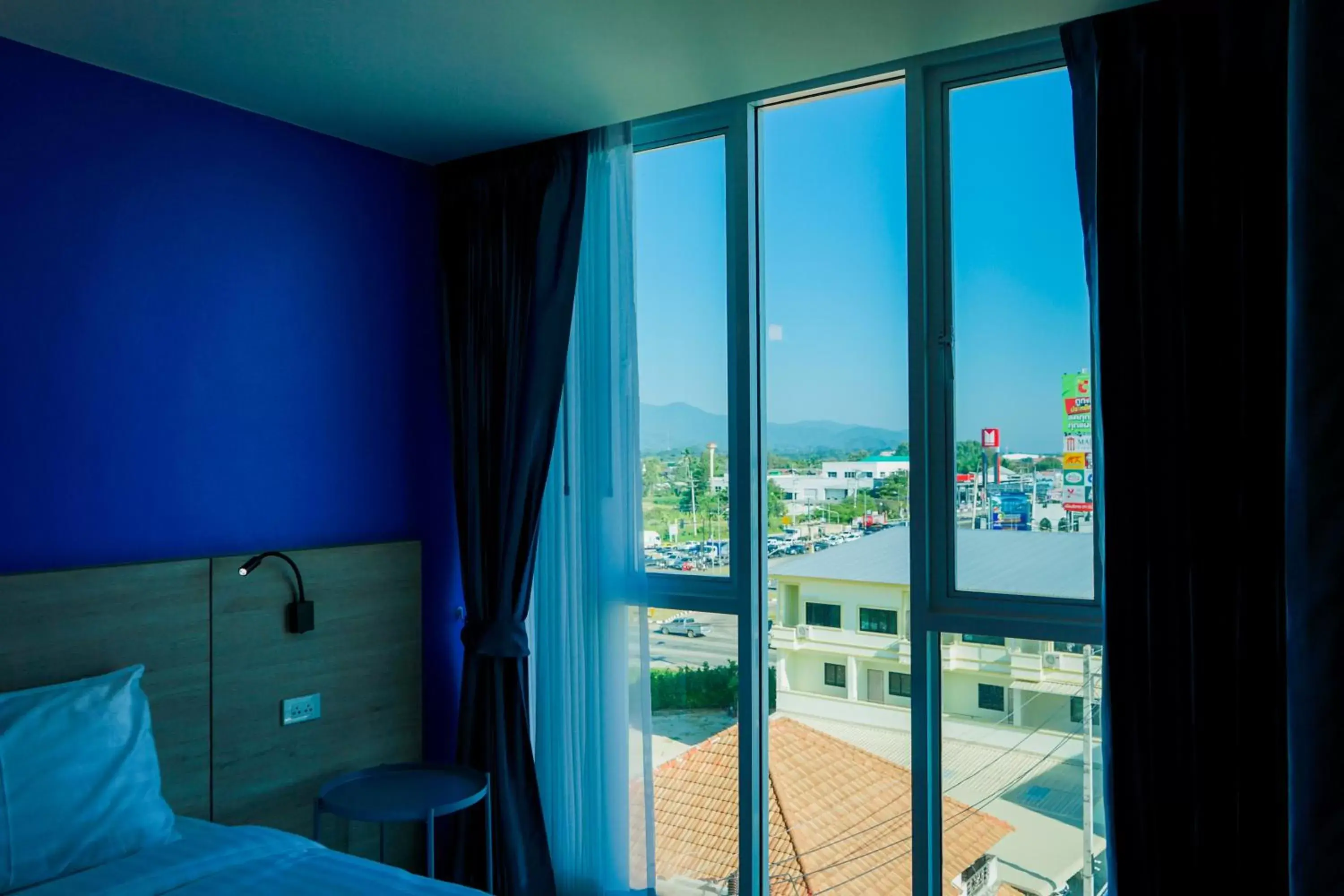 City view, Bed in วัน บัดเจท เชียงราย สนามบิน One Budget Hotel Chiangrai Airport City view, Bed in วัน บัดเจท เชียงราย สนามบิน One Budget Hotel Chiangrai Airport