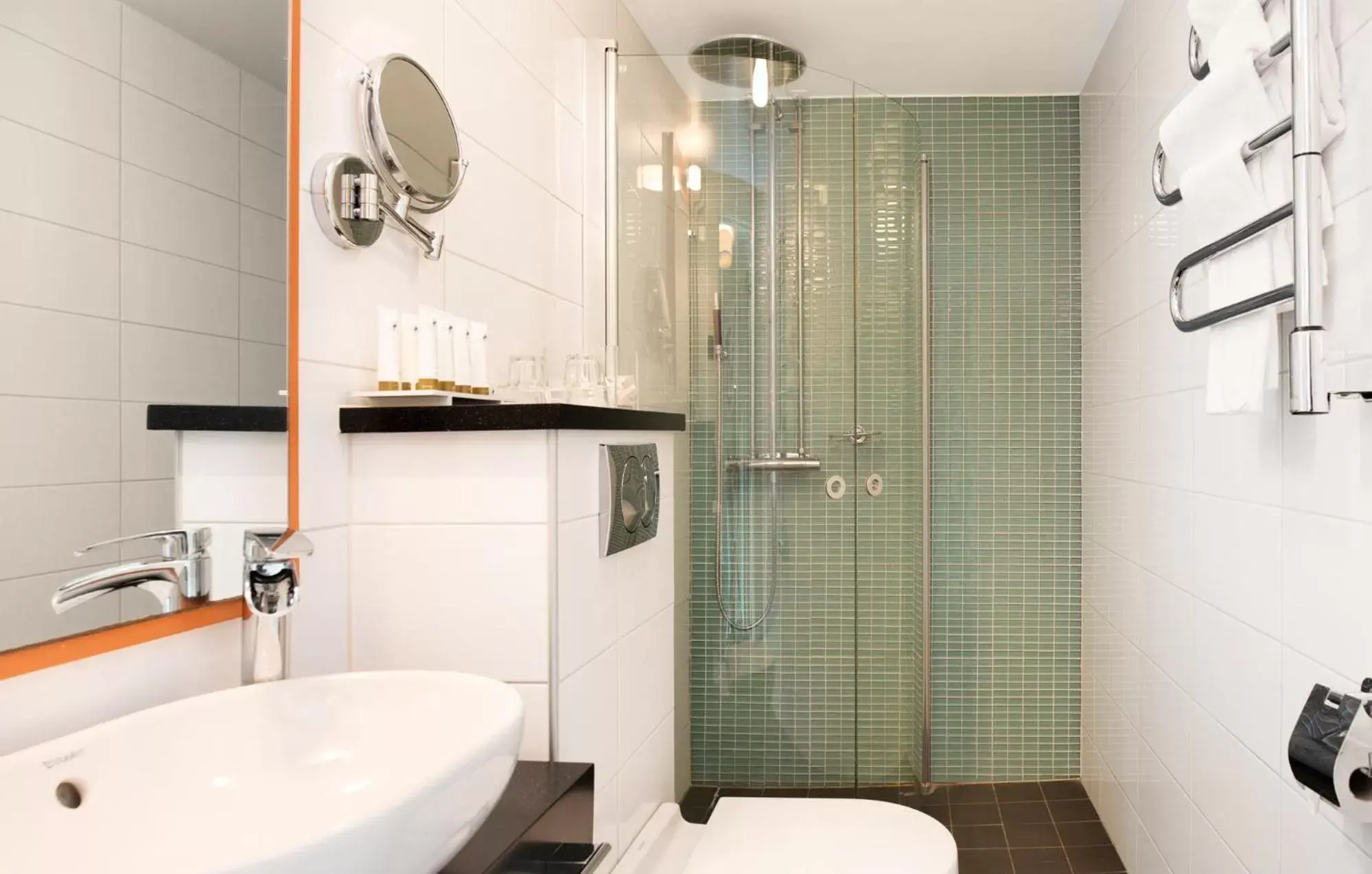 Bathroom in ProfilHotels Savoy Bathroom in ProfilHotels Savoy