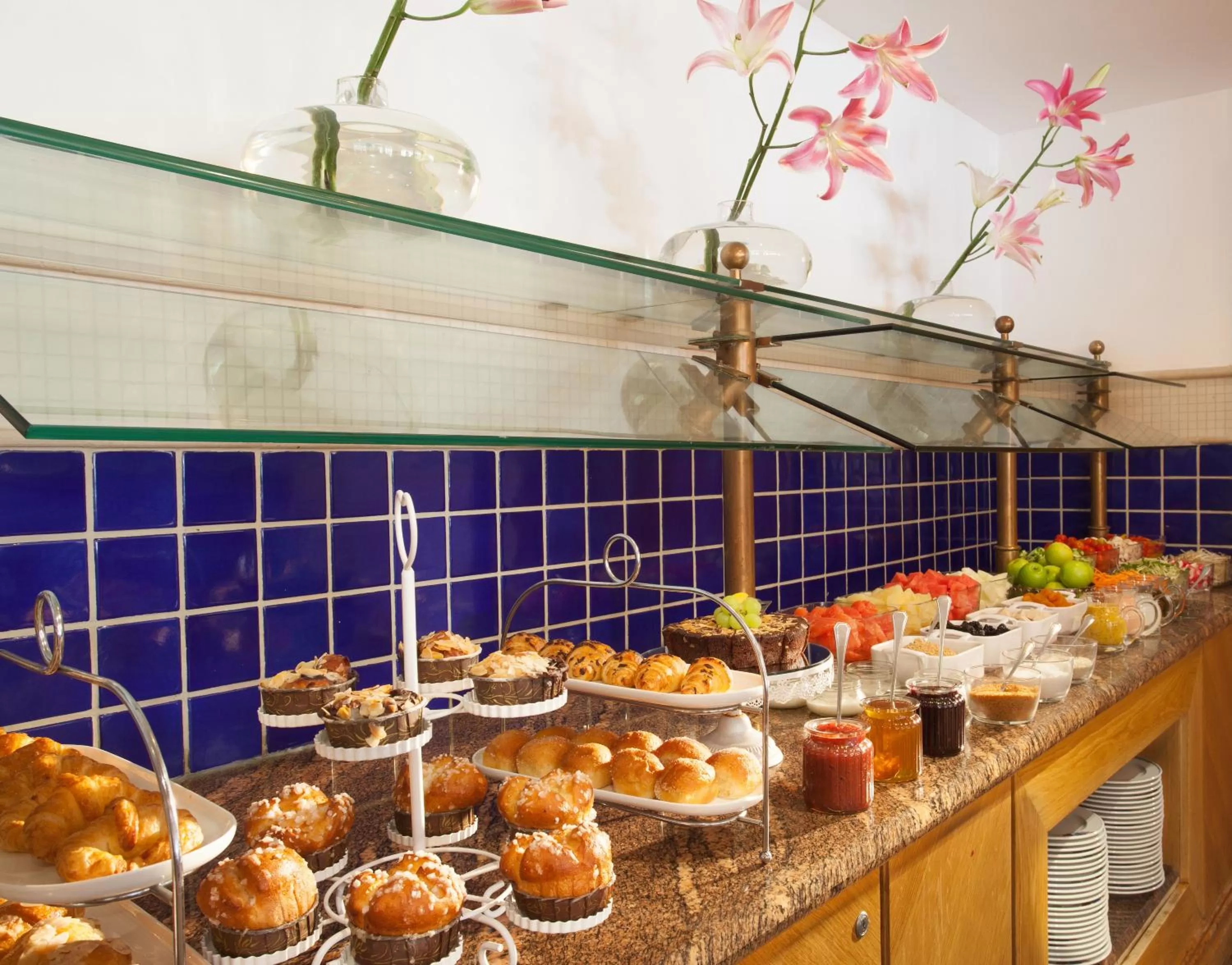 Food in Royal Beach Eilat by Isrotel Exclusive