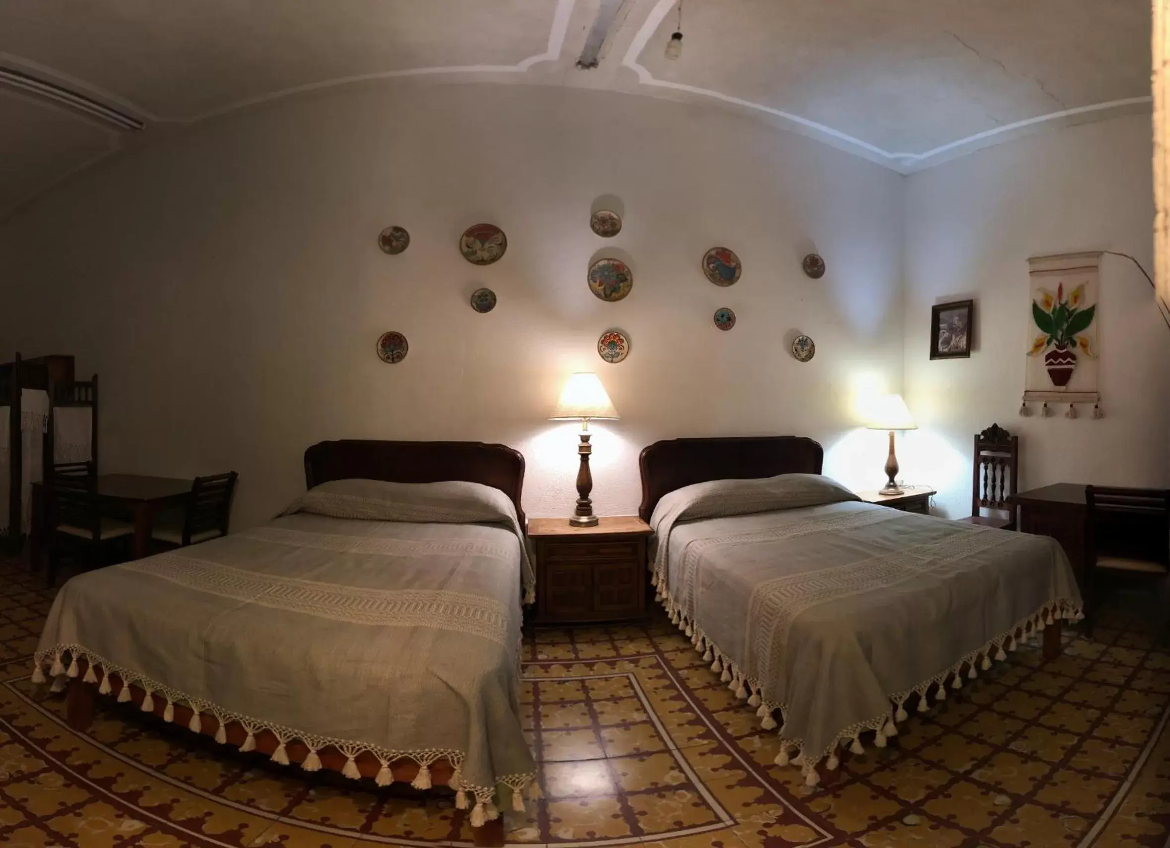 Twin Room with Bathroom in Casa Tecolote Twin Room with Bathroom in Casa Tecolote