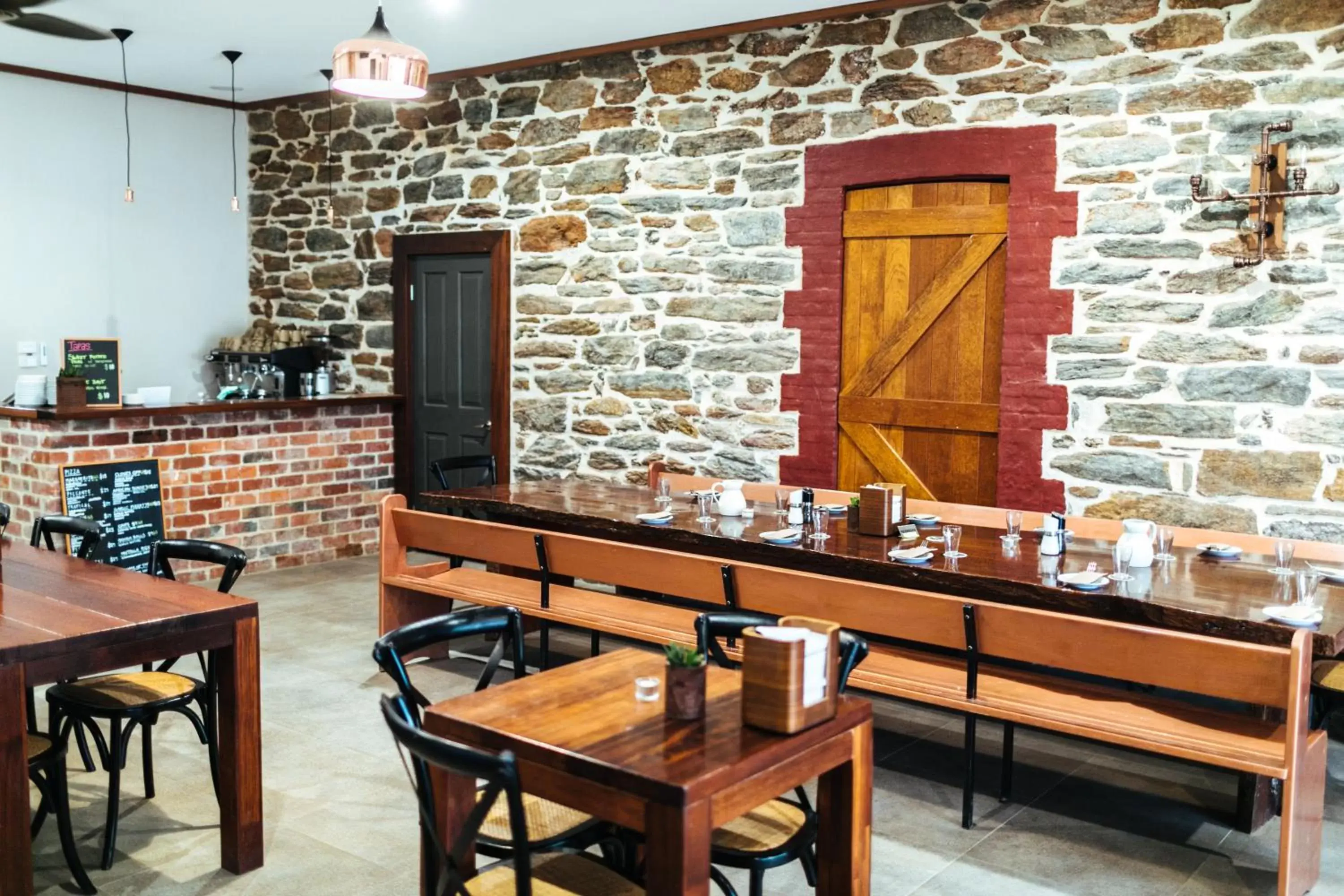 Restaurant/Places to Eat in Broken Hill Outback Resort