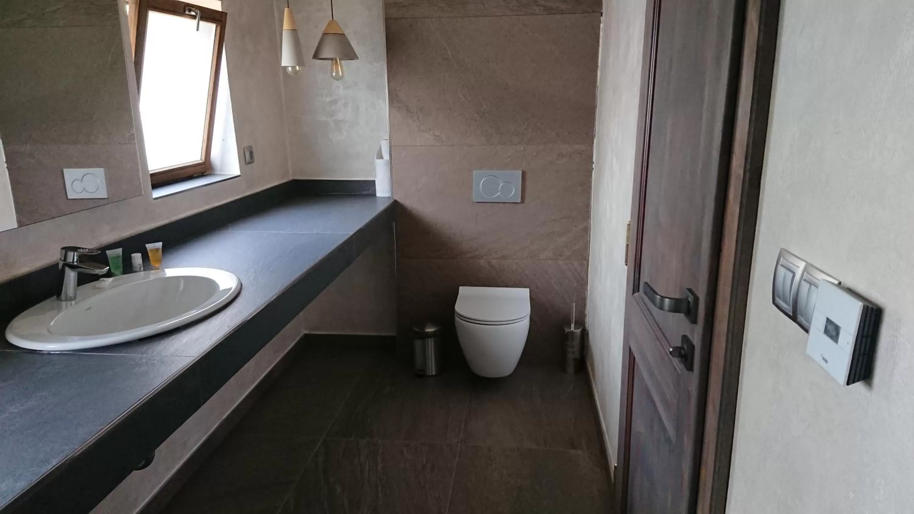 Toilet in Dvůr Pecínov