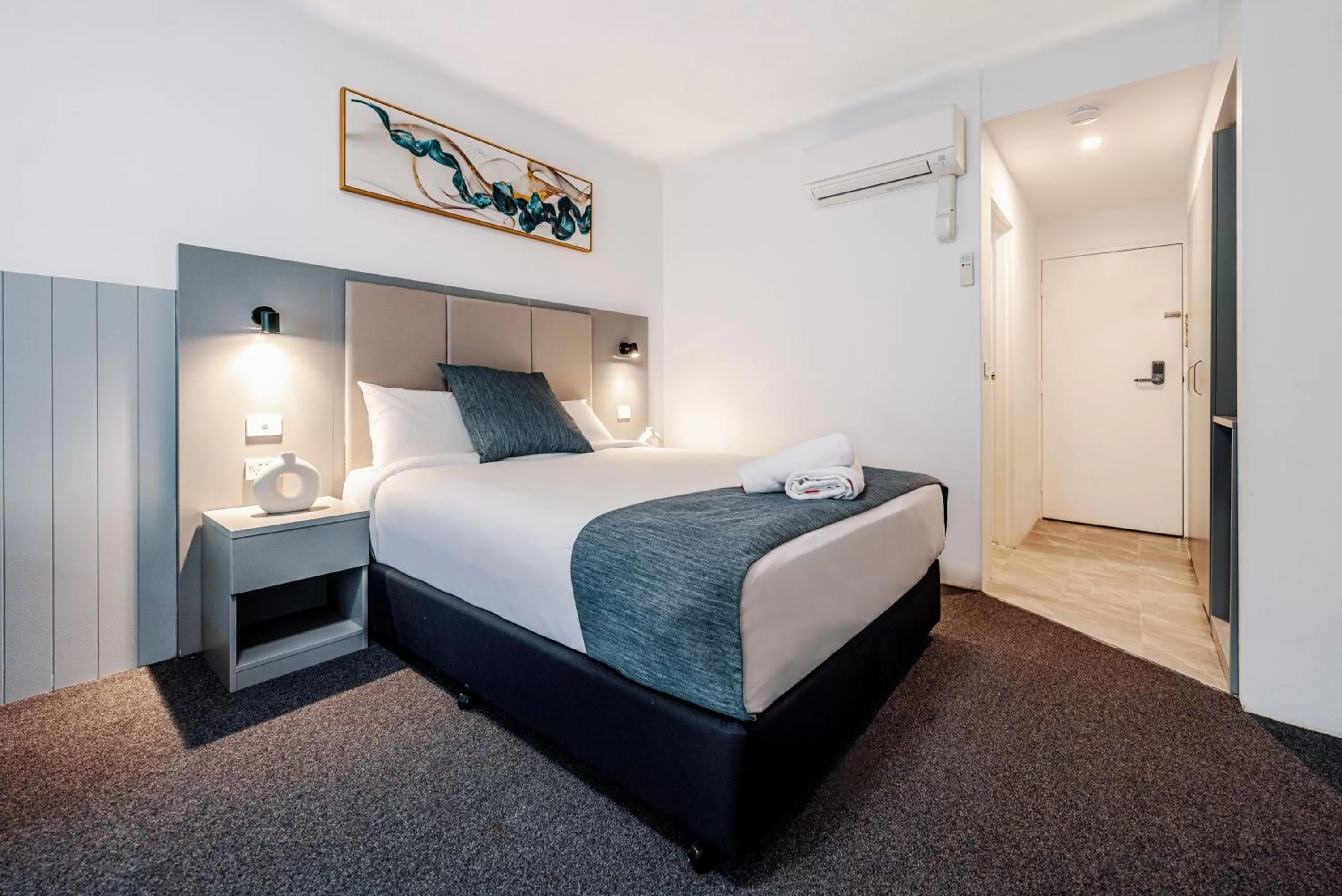 Bed in The Select Inn Penrith