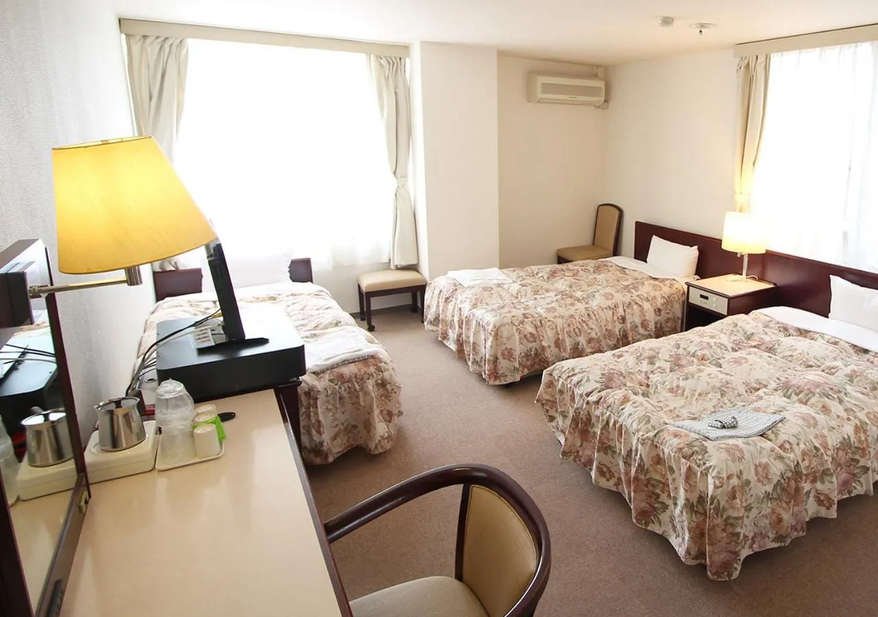 Bed in Royal Inn Shinyamaguchi Ekimae