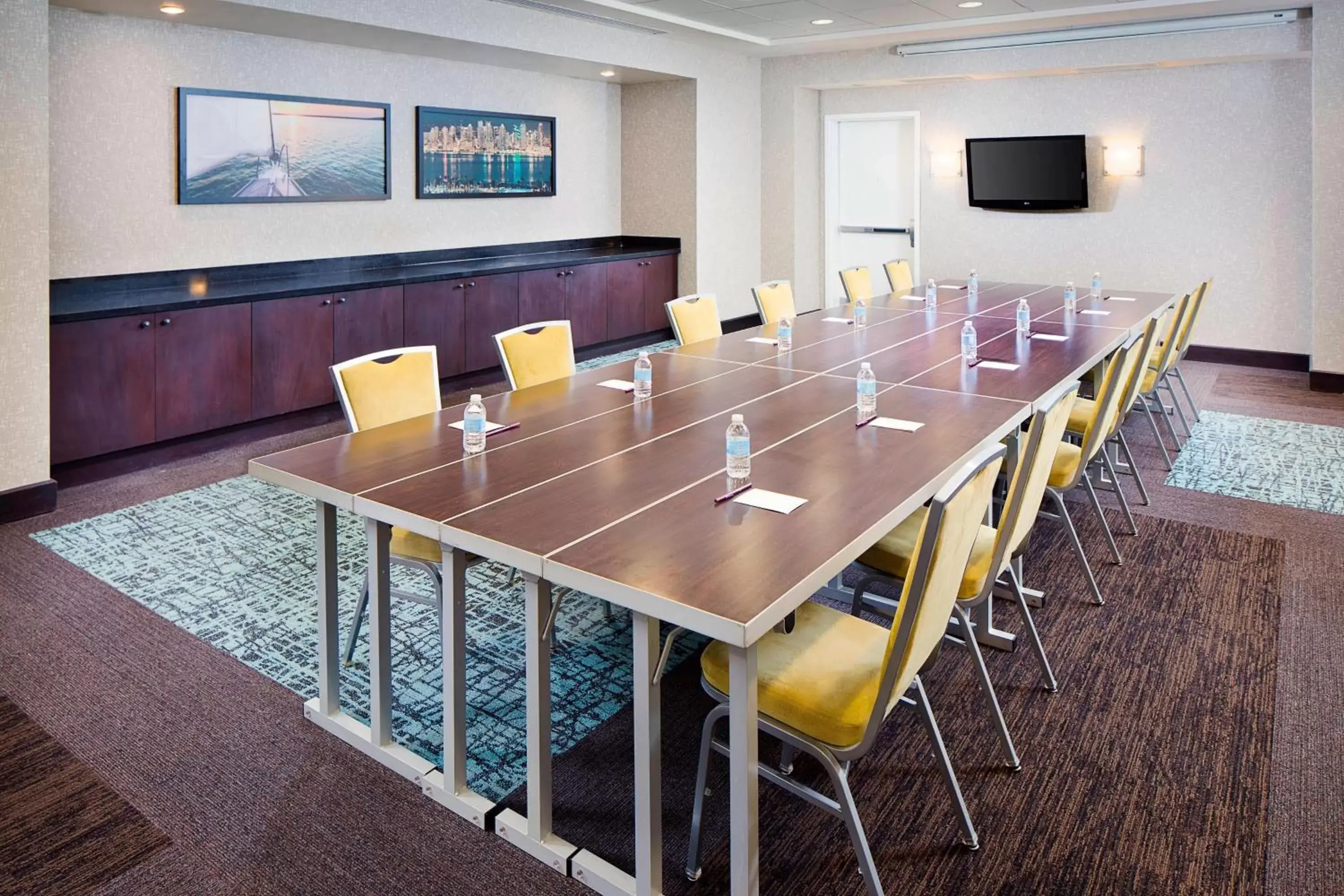 Meeting/conference room in Residence Inn by Marriott San Diego Downtown/Gaslamp Quarter
