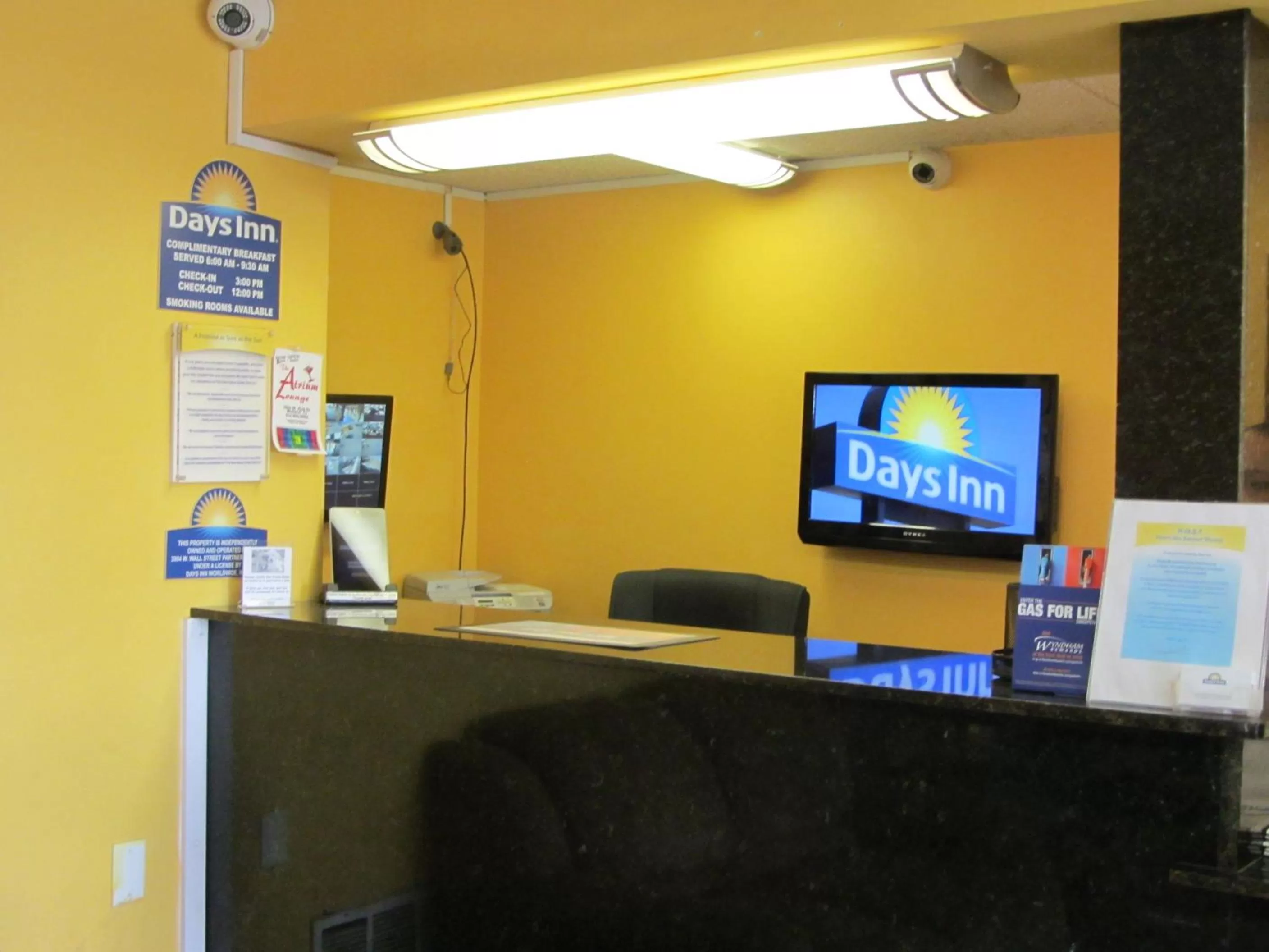 Days Inn by Wyndham Midland