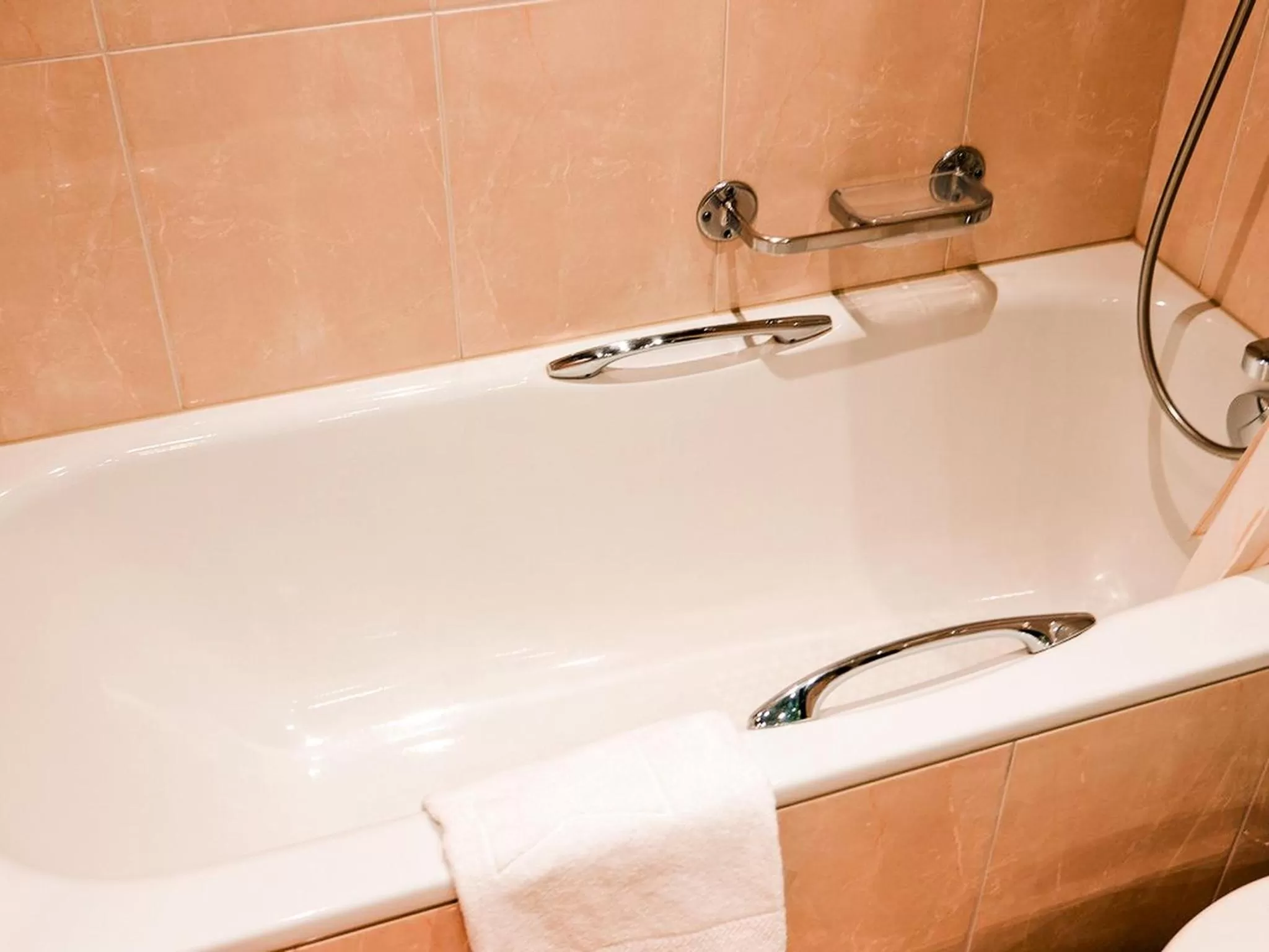 Bath in Hostel Flims