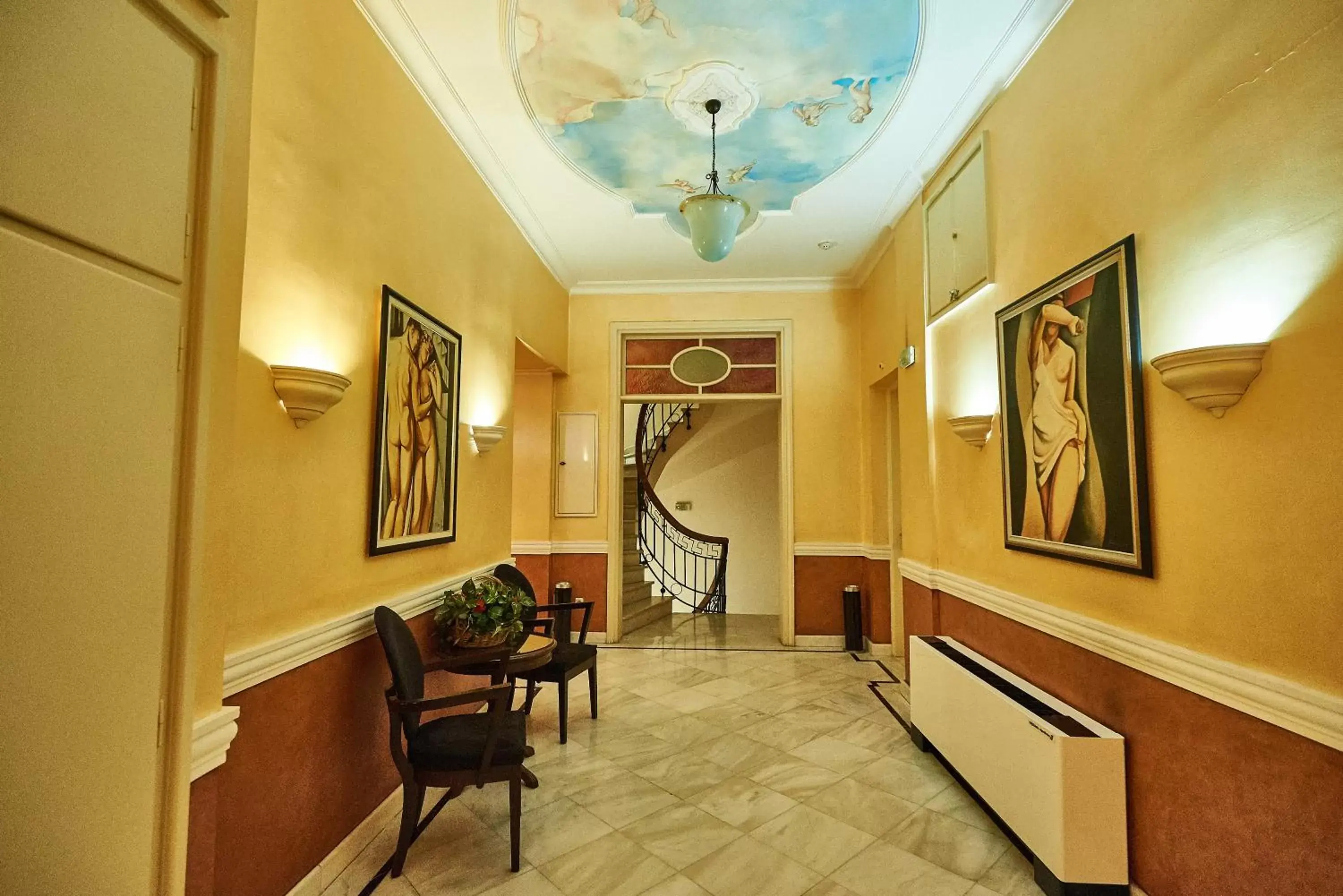 Lobby/Reception in Exis Hotel