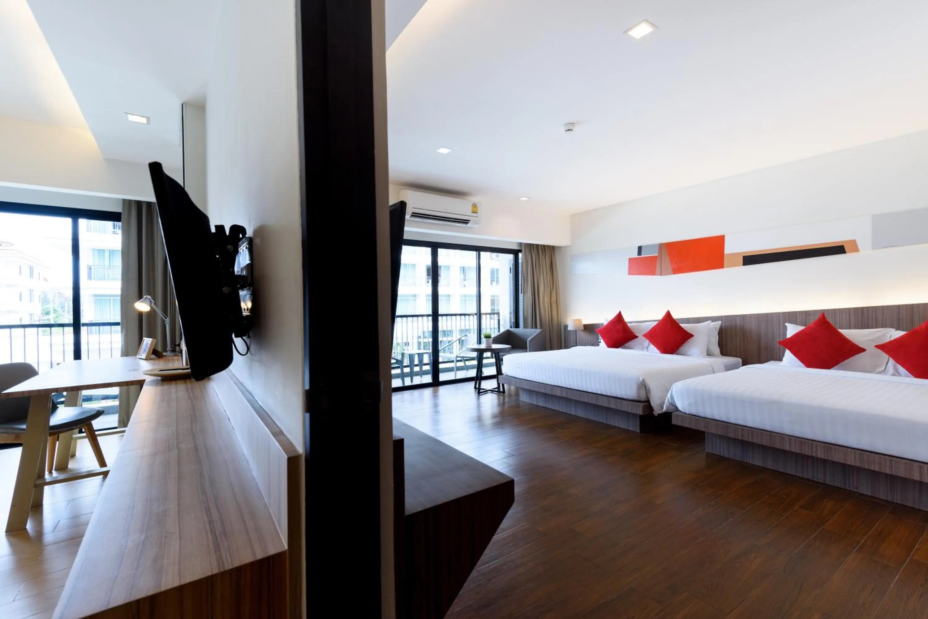 Photo of the whole room, Bed in J Inspired Hotel Pattaya