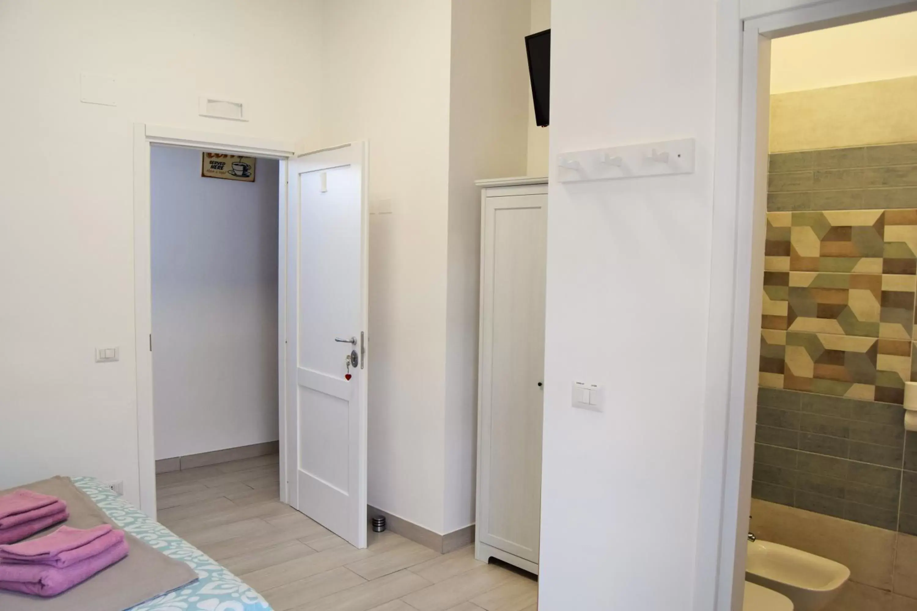 Photo of the whole room, Bathroom in Domus San Biagio 14