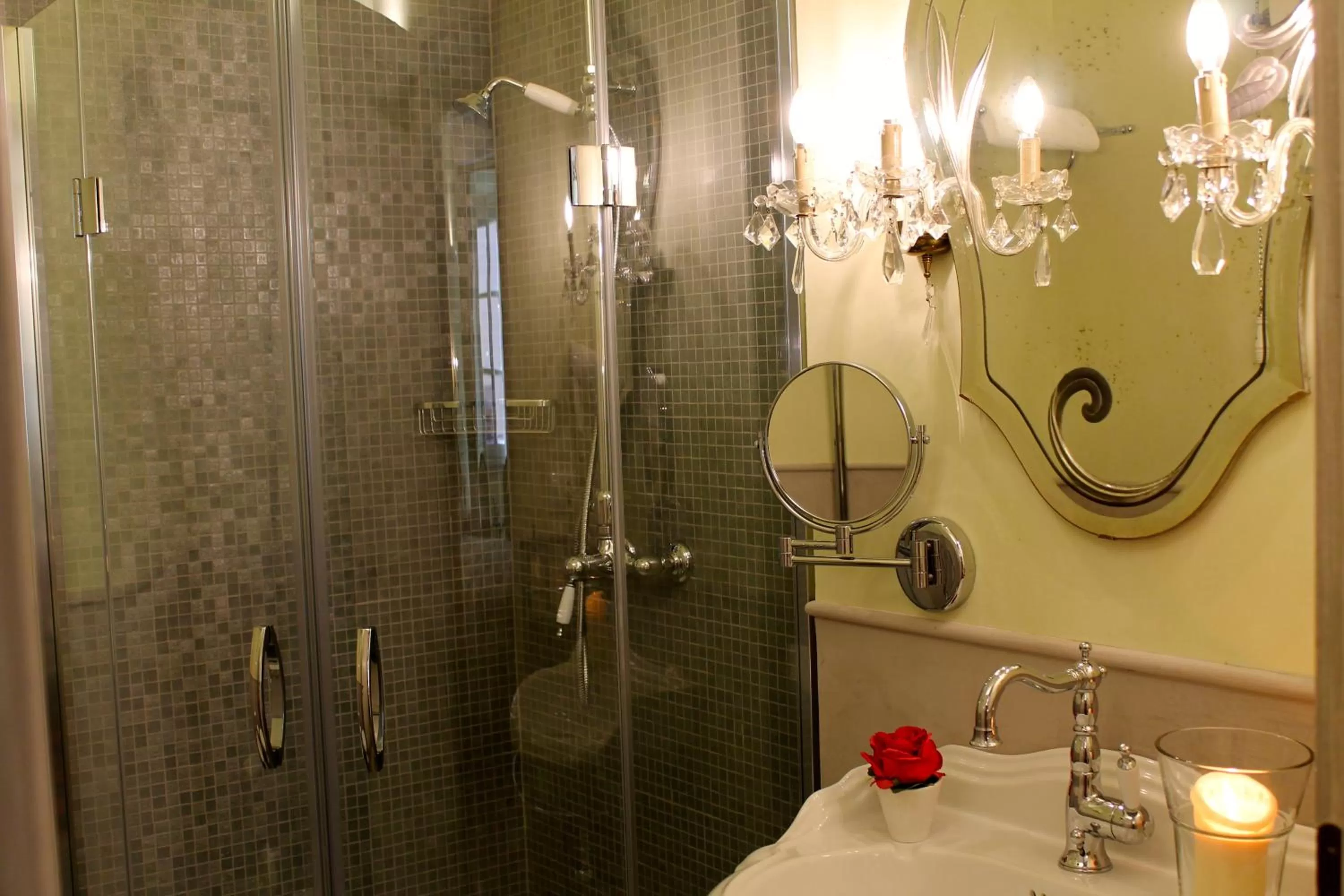 Shower in Corte dei Neri Residenza d'Epoca