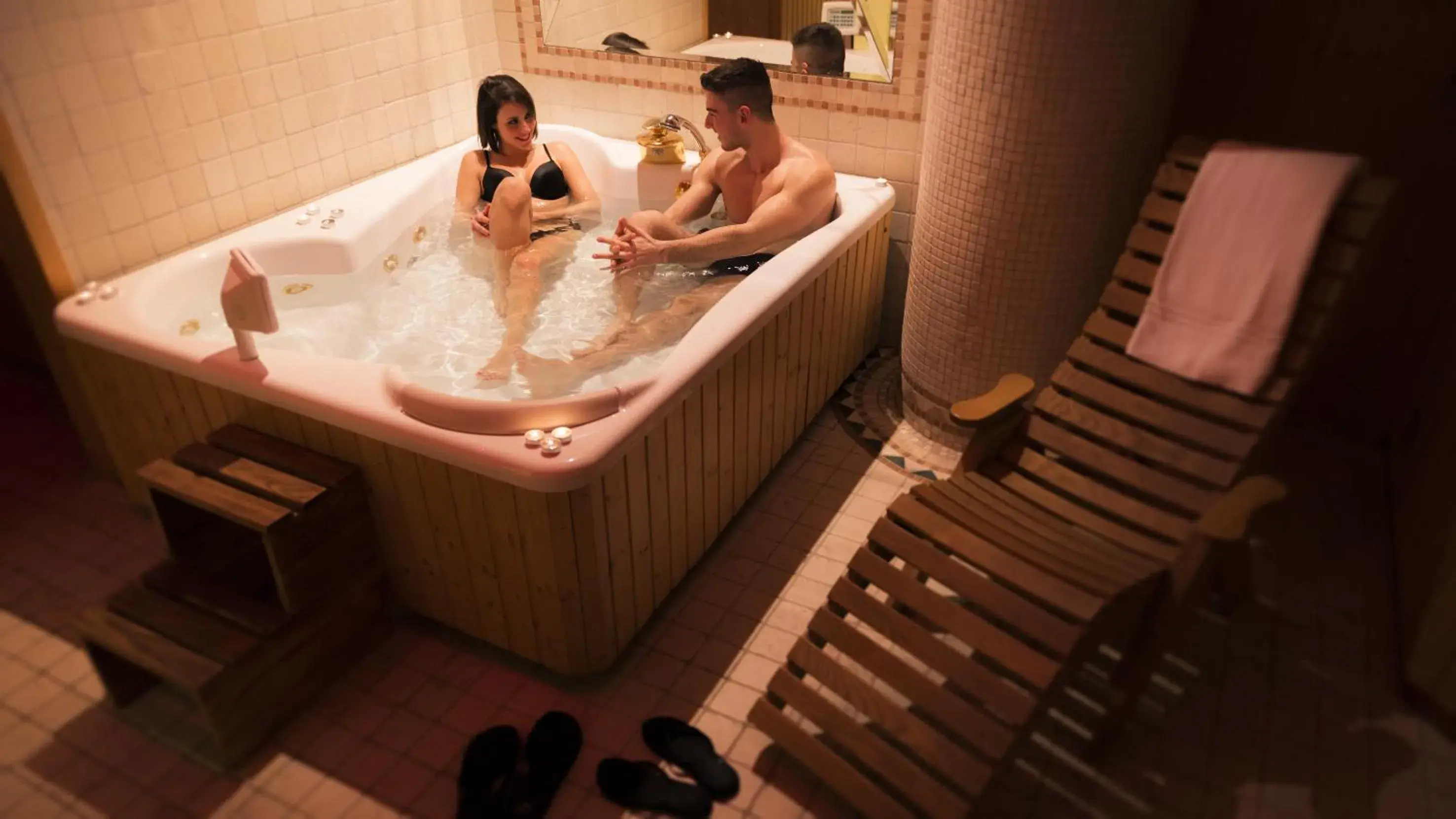 Hot Spring Bath, Guests in Relais Leon d'Oro