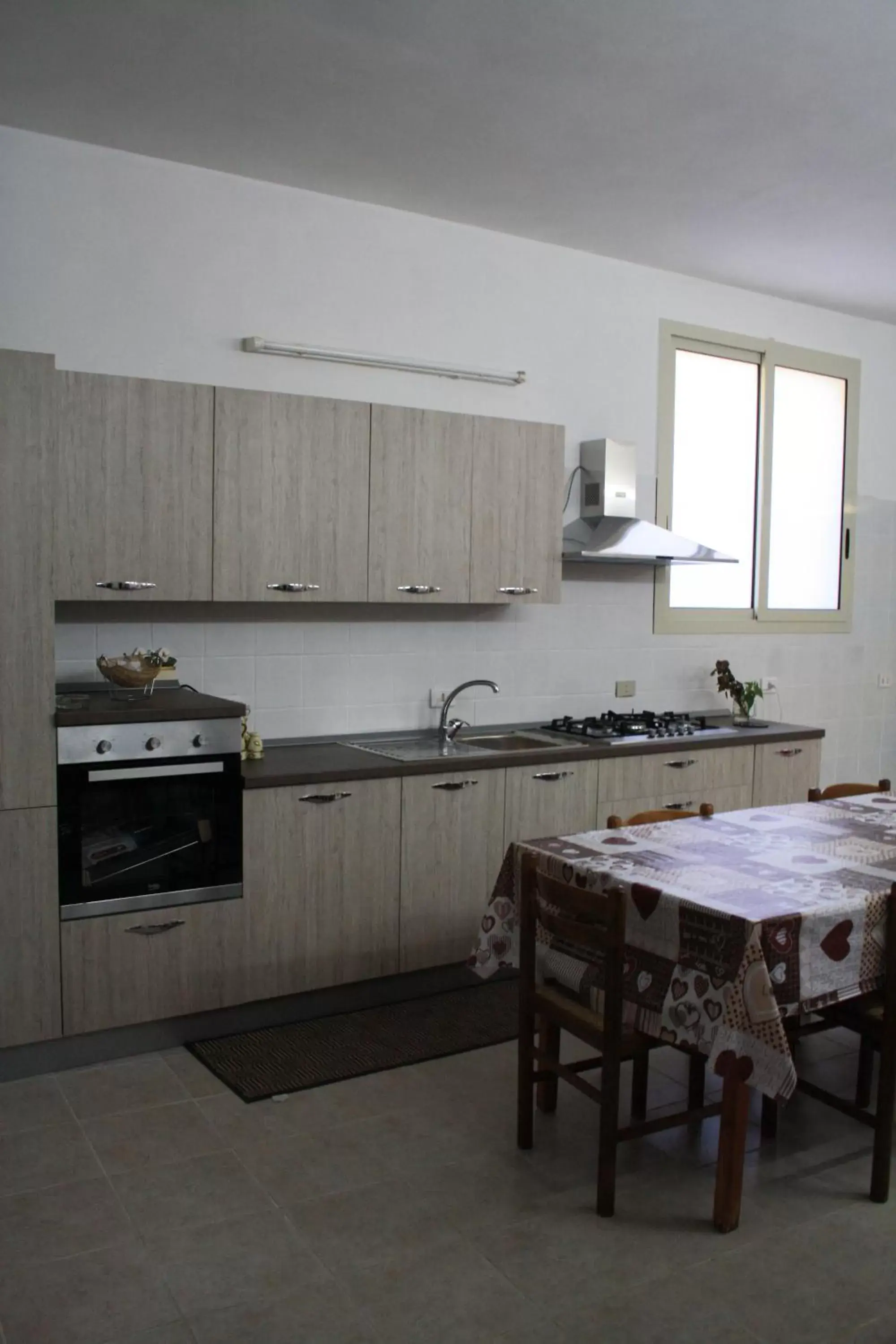 Communal kitchen, Kitchen/Kitchenette in B&B Borgo Pileri