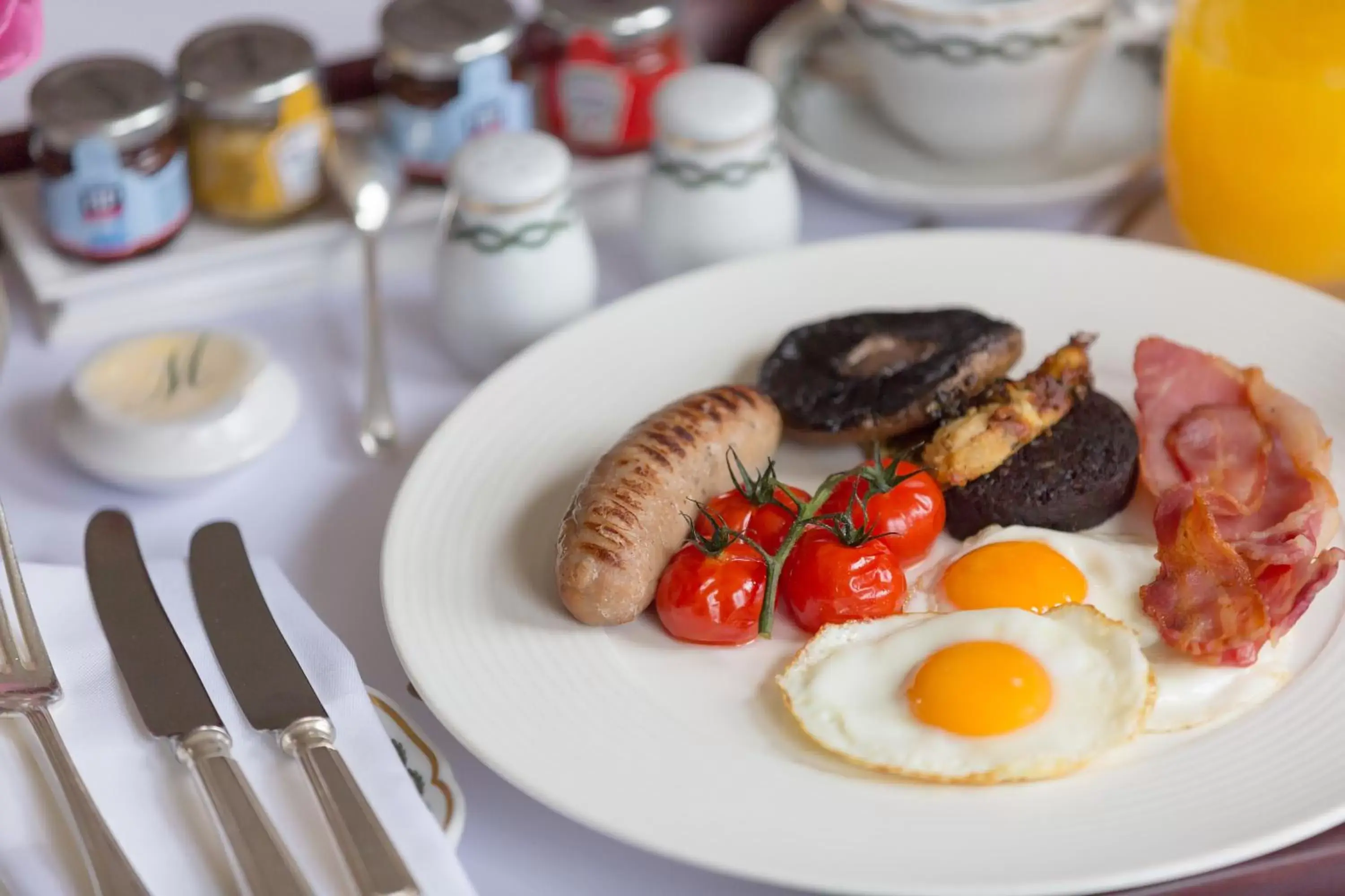 English/Irish breakfast in Milestone Hotel Kensington