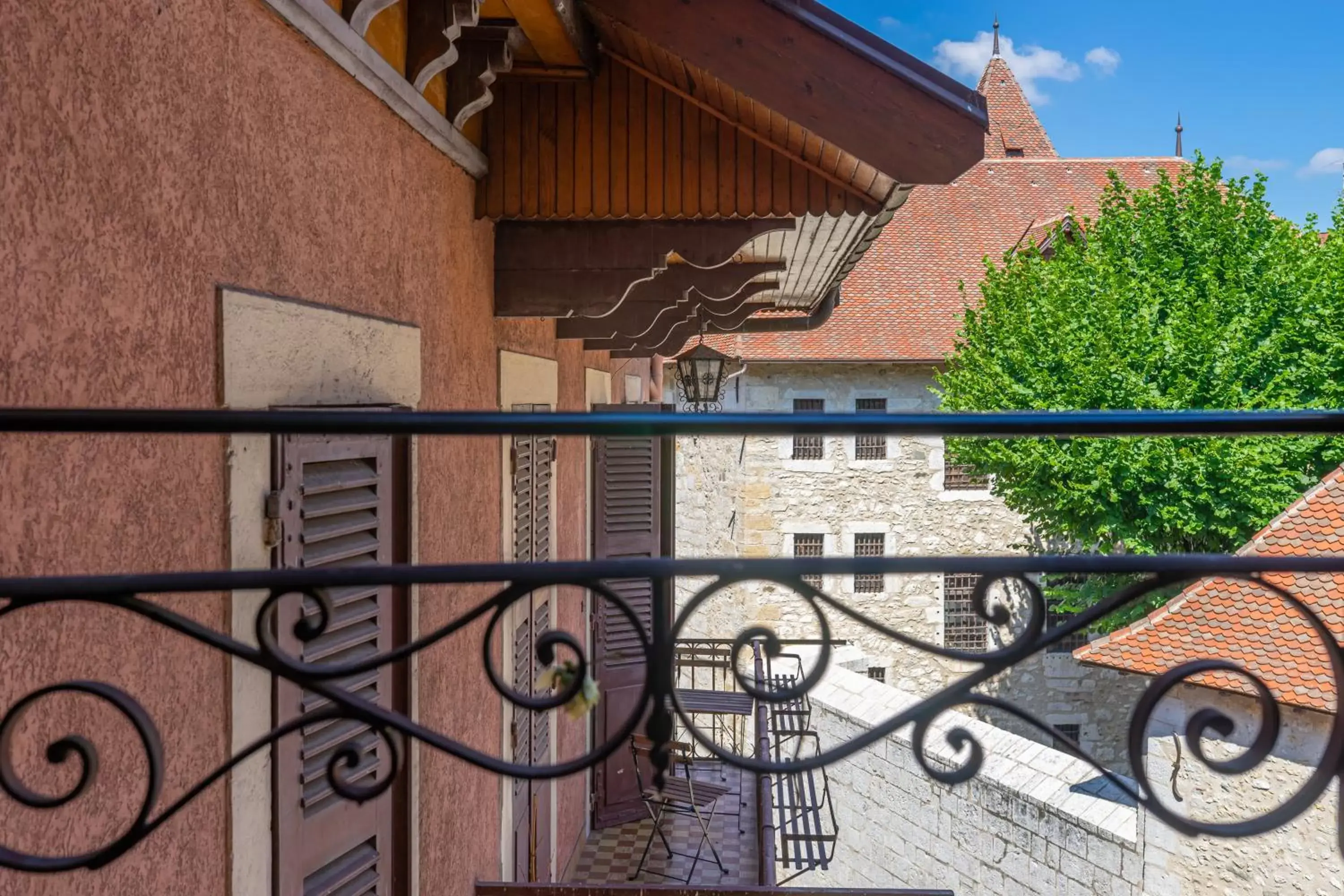 City view in Hôtel du Palais de l'Isle City view in Hôtel du Palais de l'Isle