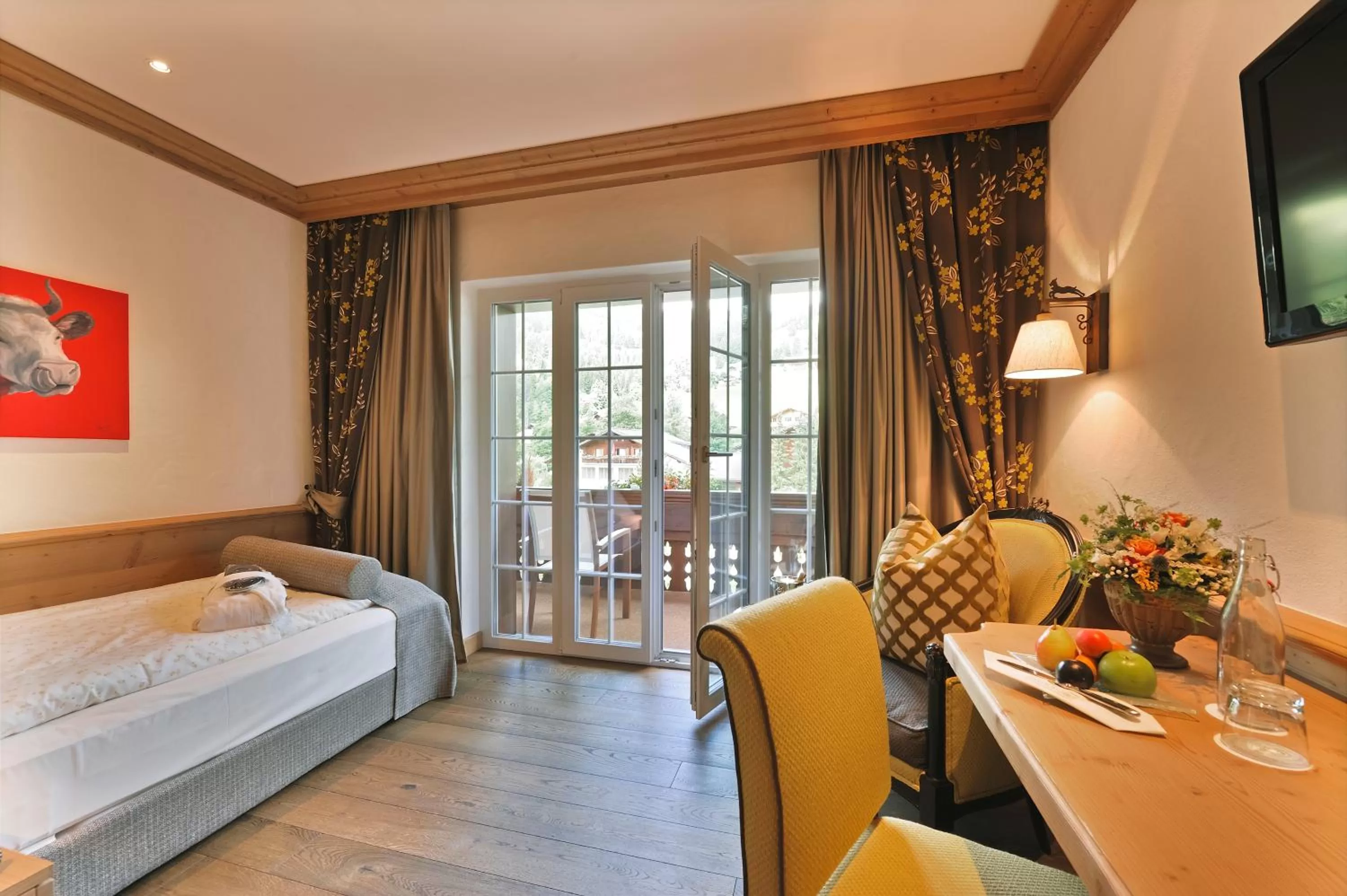 Photo of the whole room, Bed in ERMITAGE Wellness- & Spa-Hotel