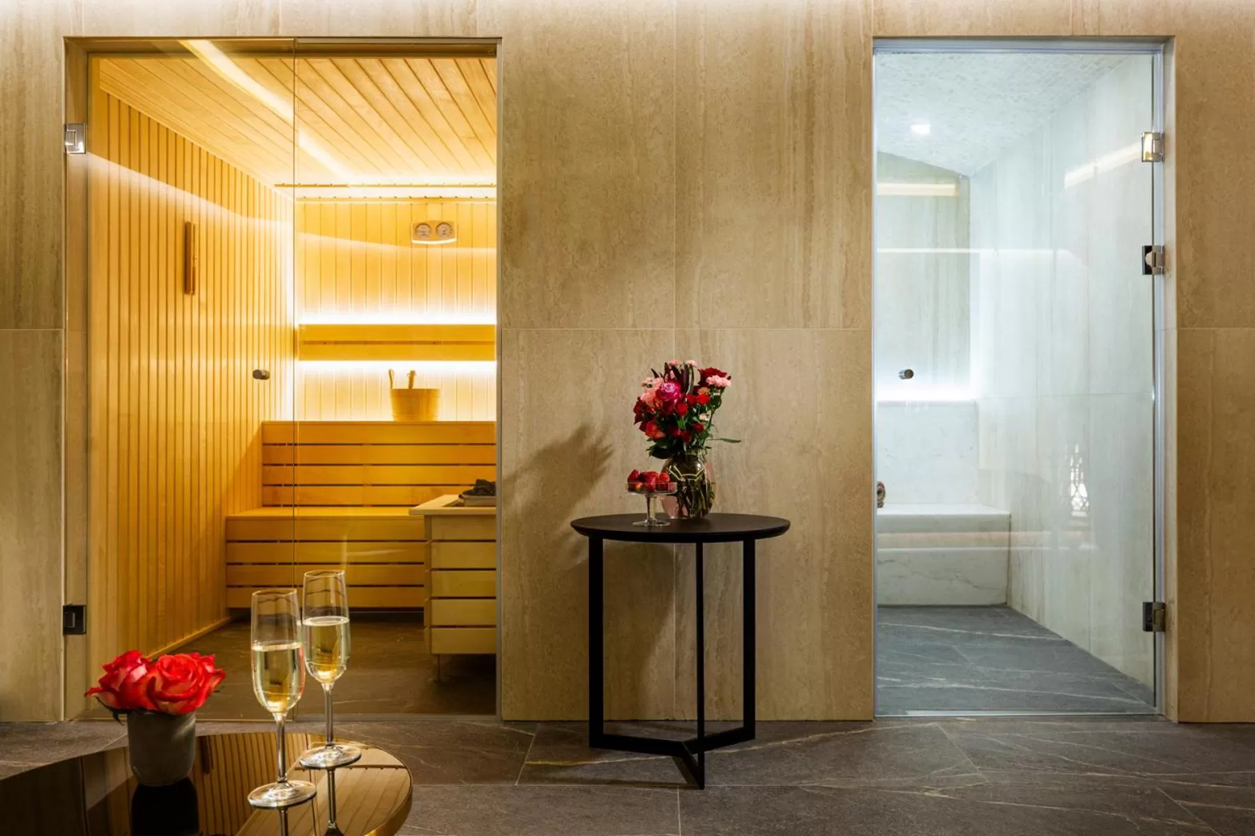 Sauna in Kings' Valley Medical & Spa Hotel