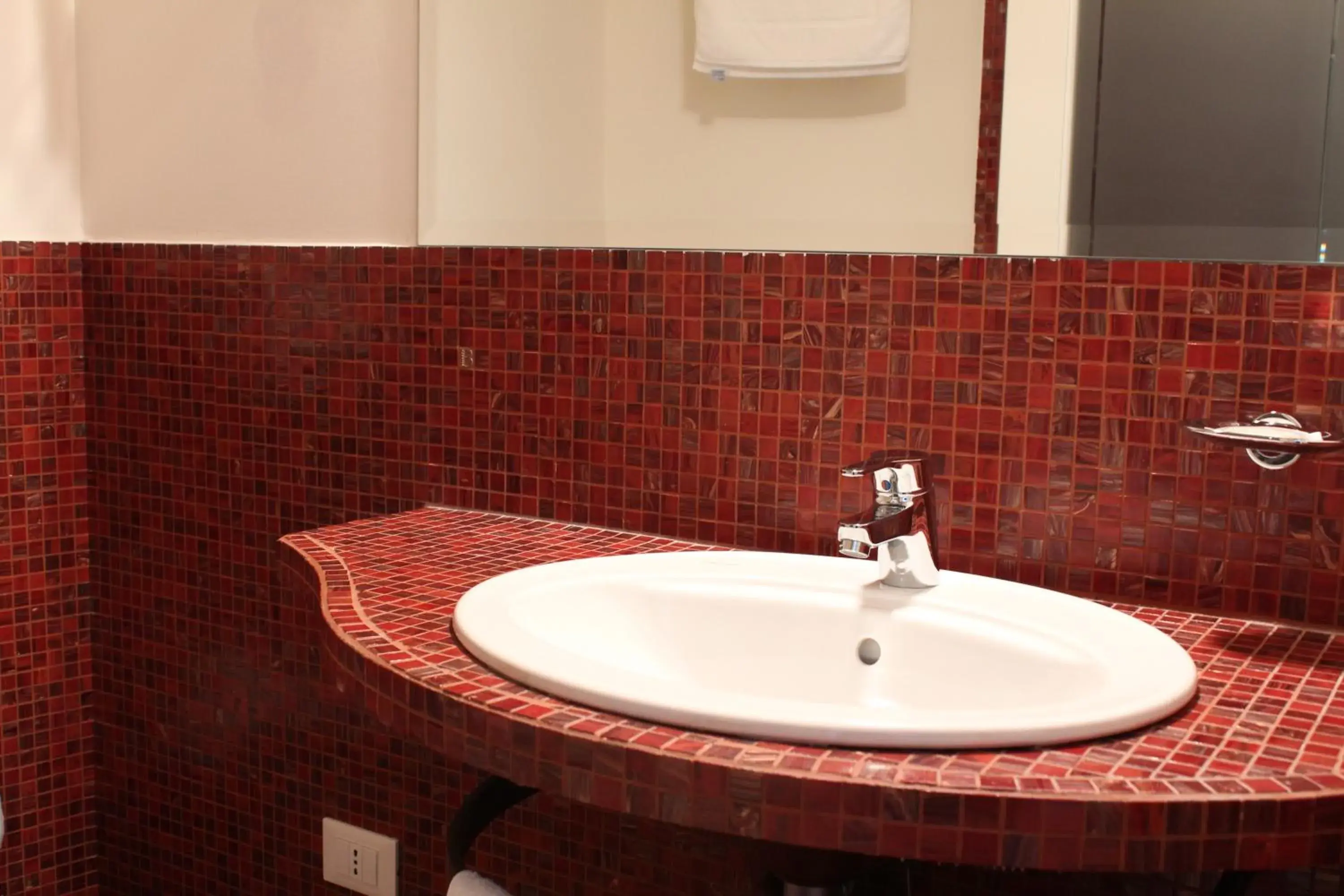 Decorative detail, Bathroom in Hotel Albergo al Sole