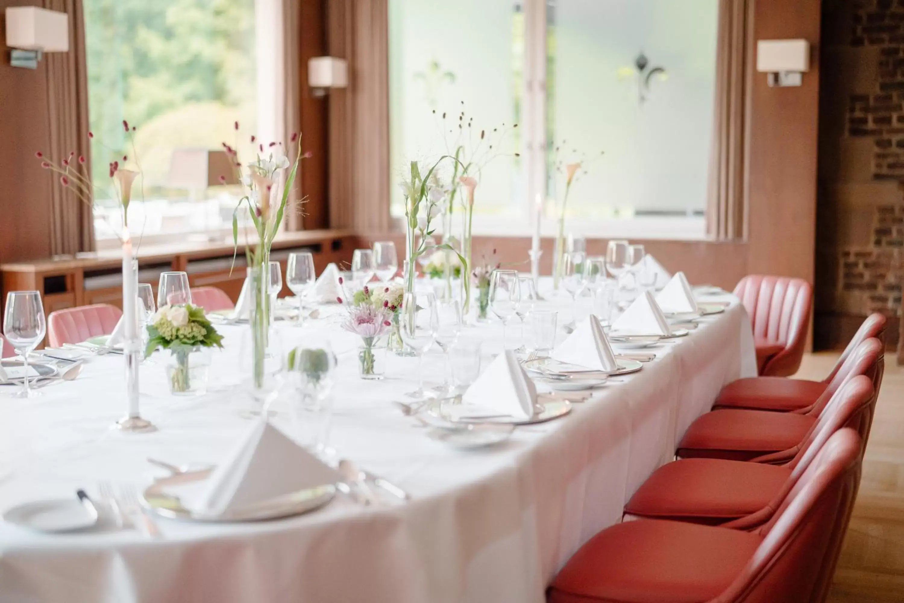 Banquet/Function facilities, Restaurant/Places to Eat in Schlosshotel Hugenpoet