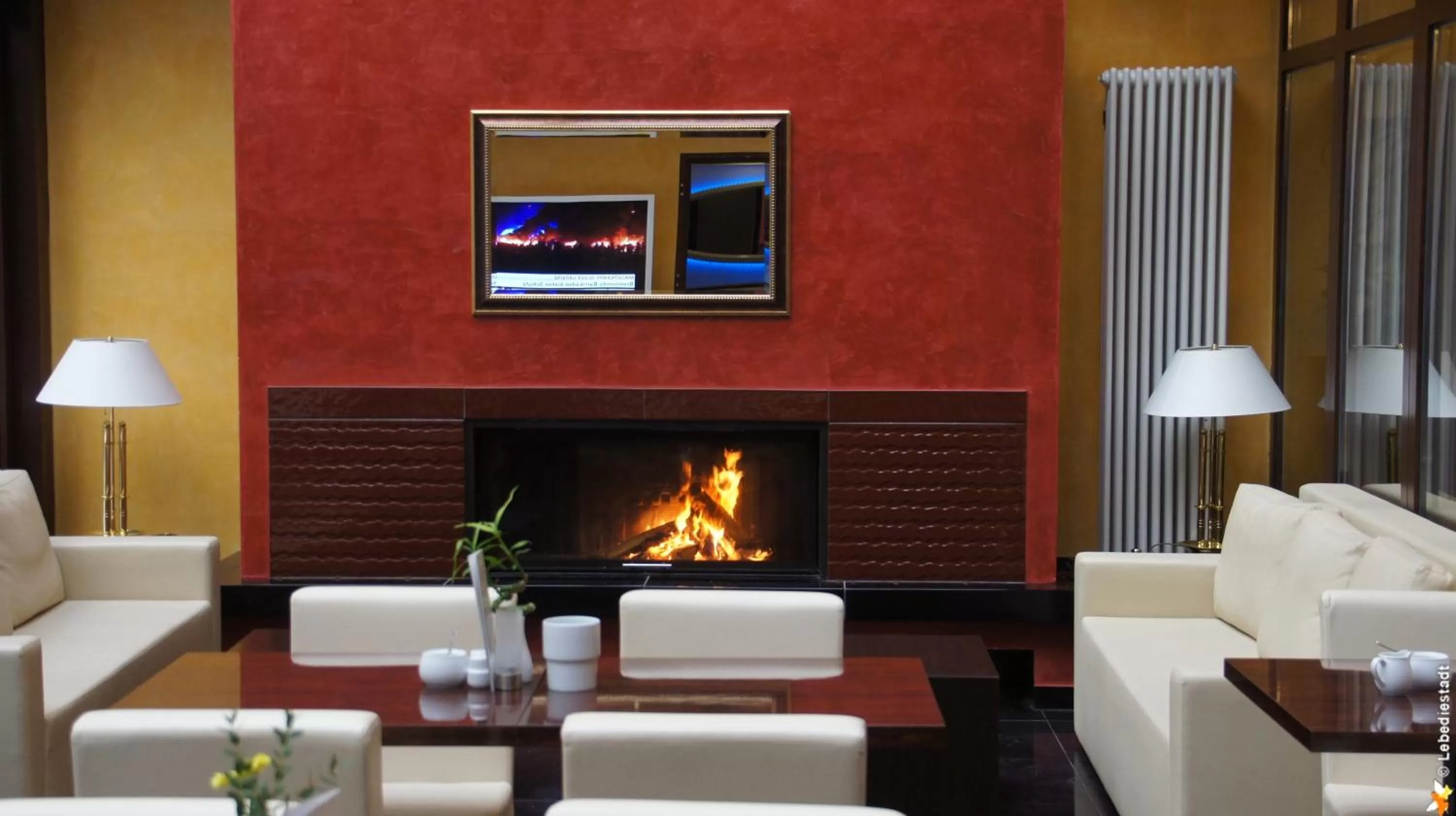 Communal lounge/ TV room in Hotel Klassik Berlin